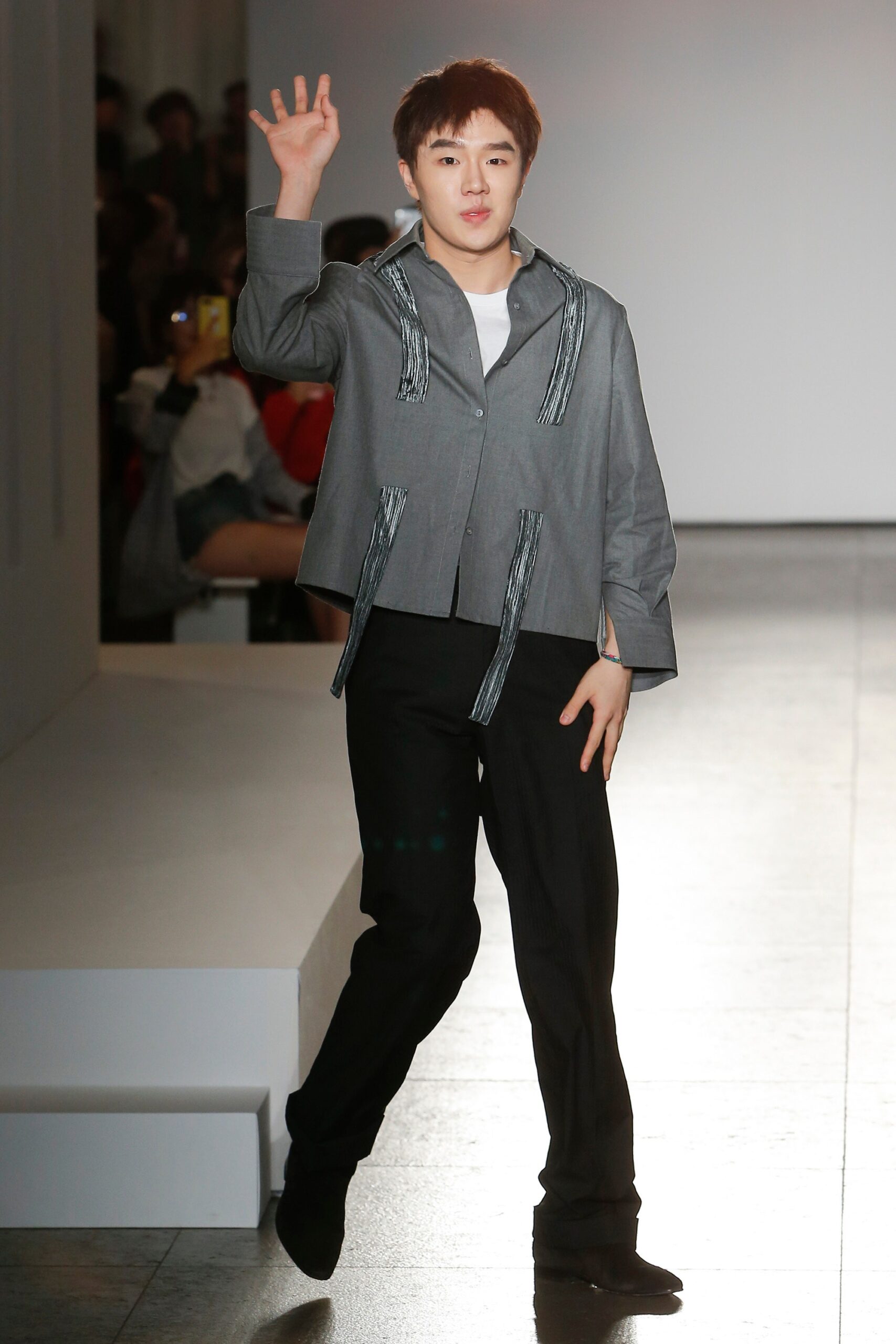 Calvin Luo S/S 18 Look 404