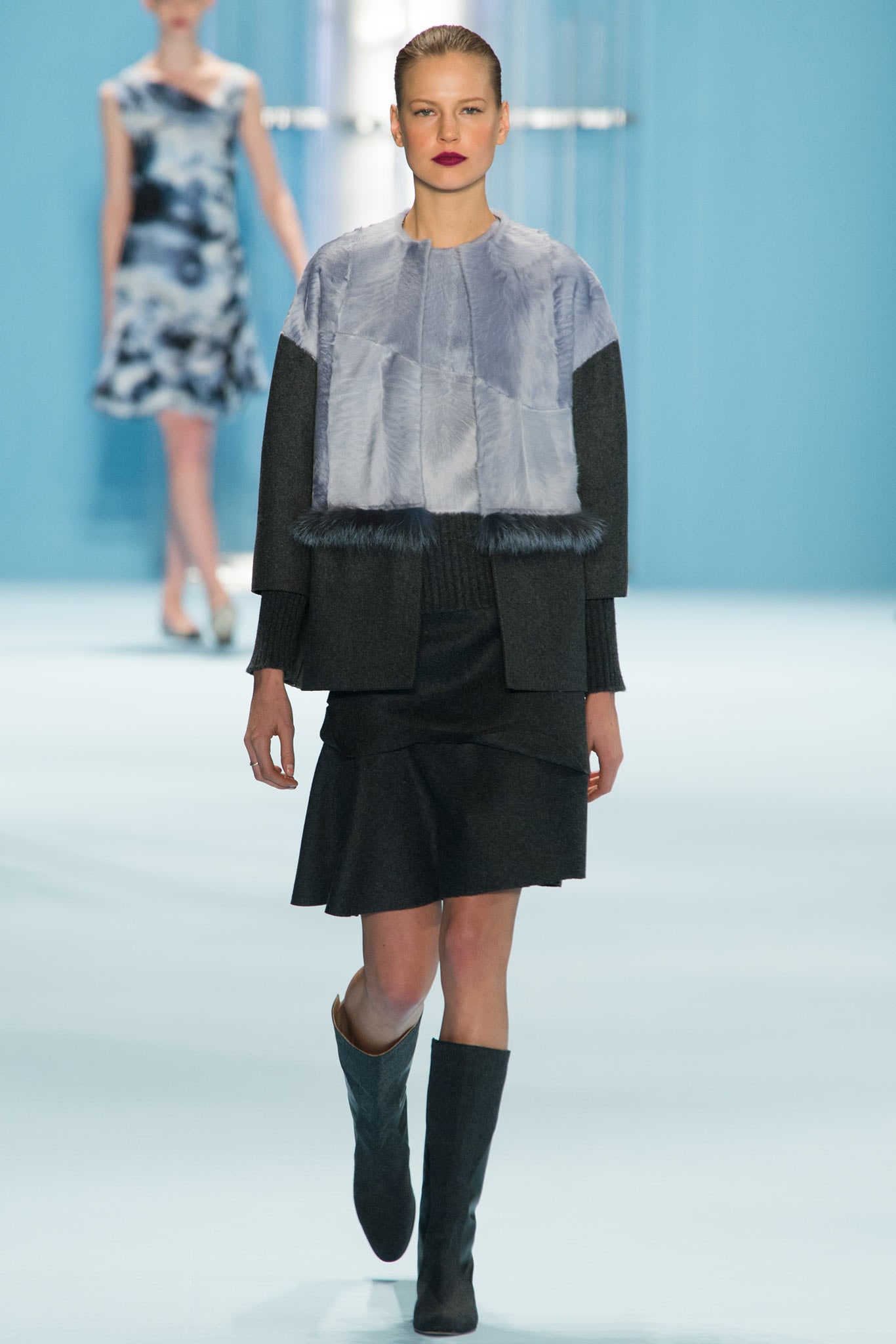 gray fur long-sleeve high-neck structured color-blocked panelled jacket