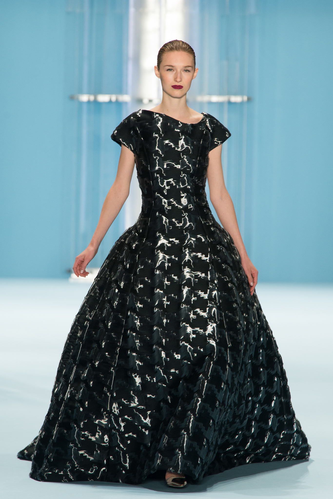 Carolina Herrera F/W 15 Look 304