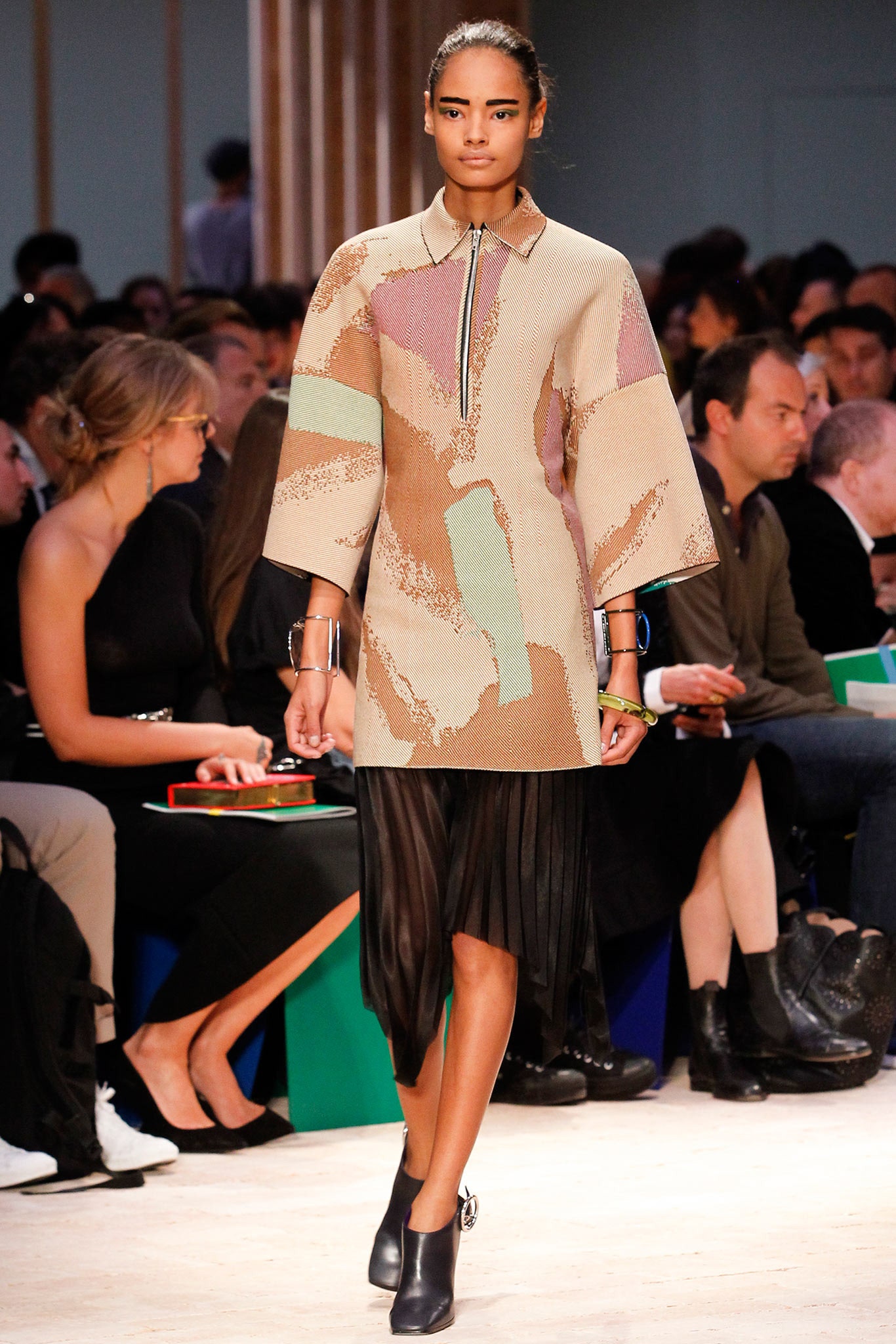 Celine S/S 14 Look 110
