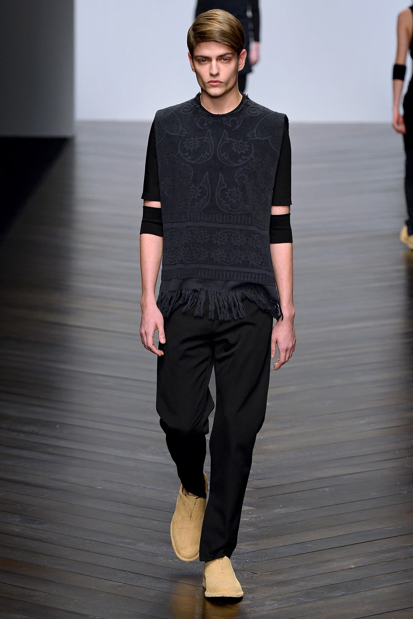 Central Saint Martins F/W 13 Look 19