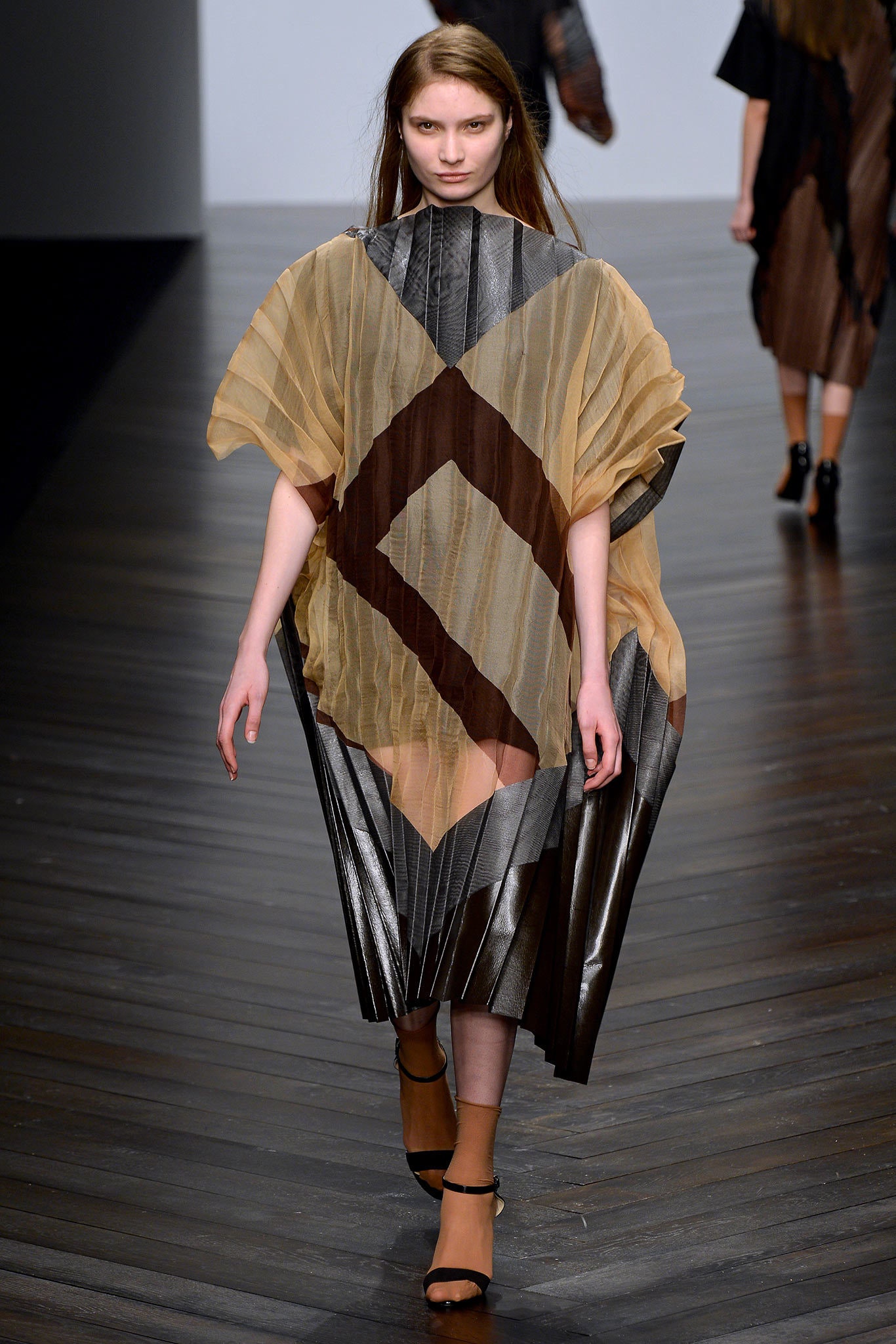 Central Saint Martins F/W 13 Look 58