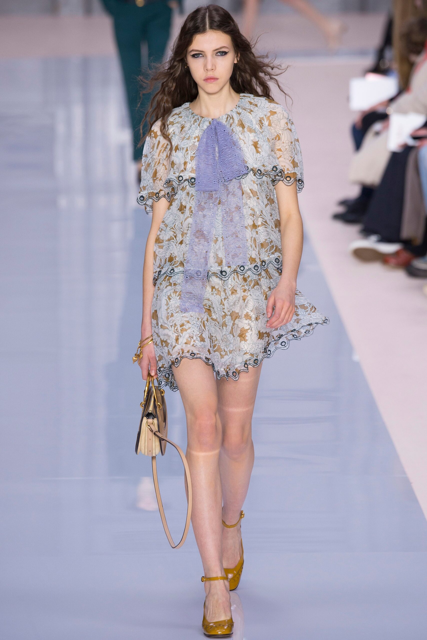 Chloé F/W 17 Look 104