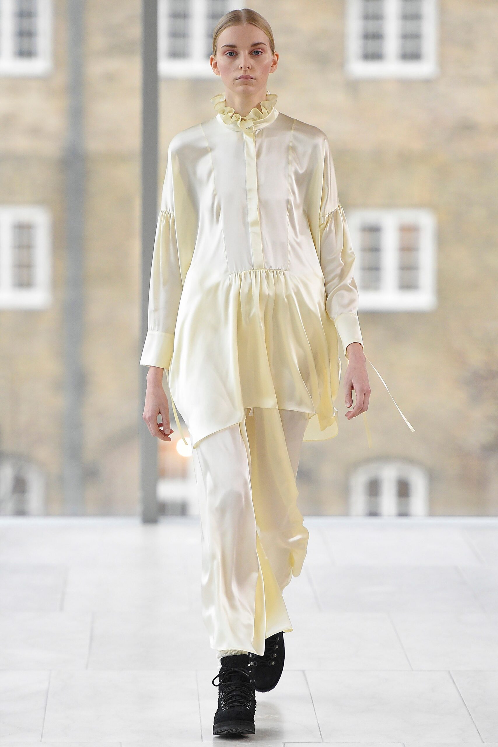 Cecilie Bahnsen Copenhagen F/W 17 Look 88
