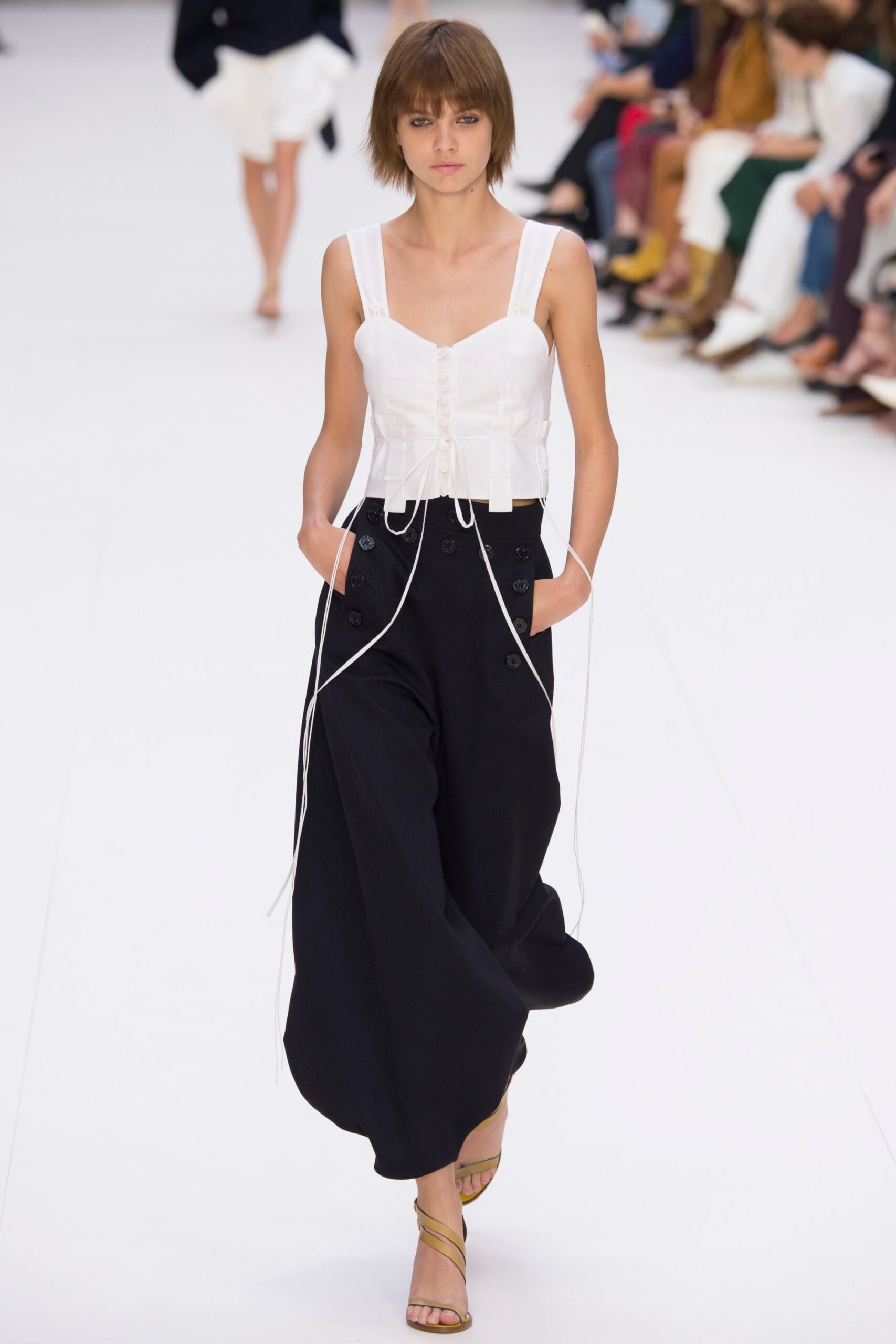 Chloé S/S 17 Look 8