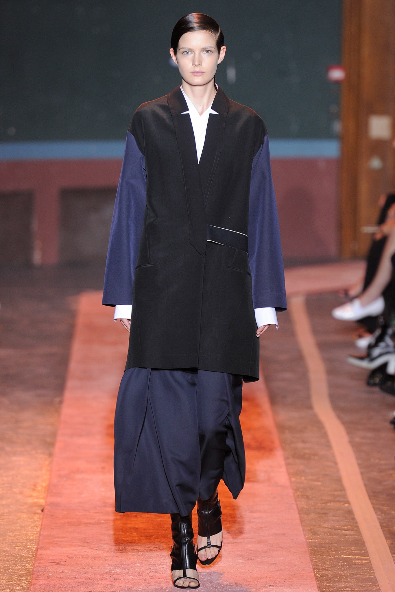 kimono-style color-blocked coat