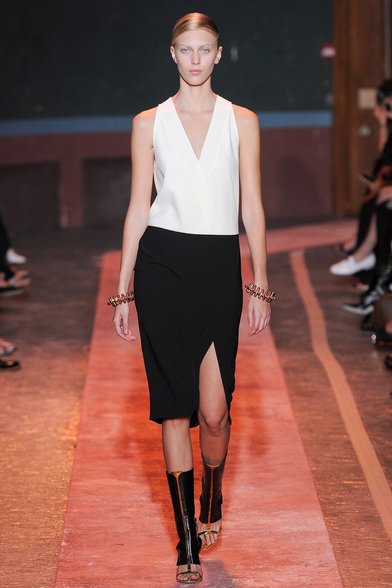 Cédric Charlier S/S 14 Look 36