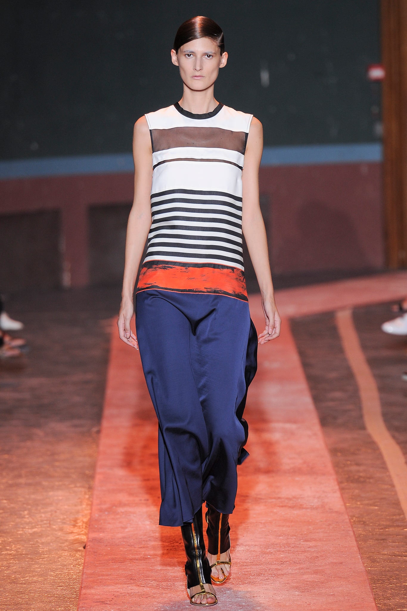 Cédric Charlier S/S 14 Look 86