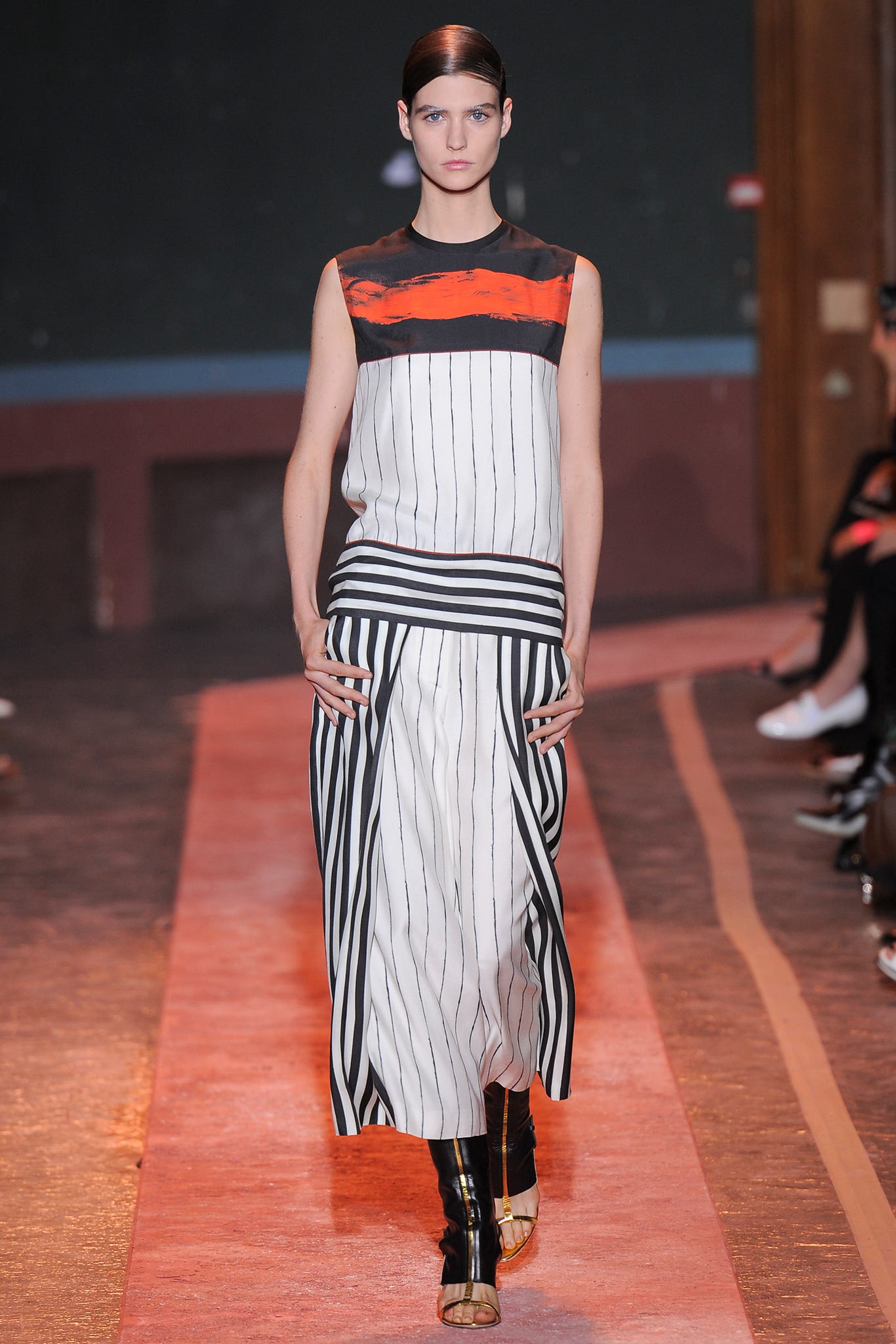 Cédric Charlier S/S 14 Look 107