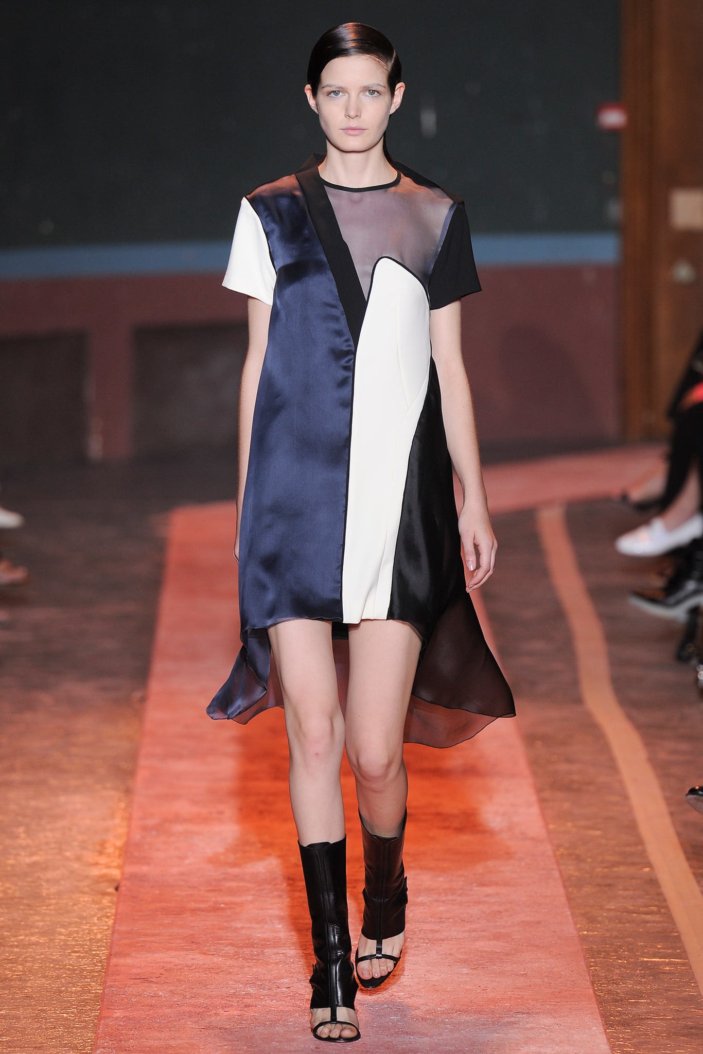Cédric Charlier S/S 14 Look 153