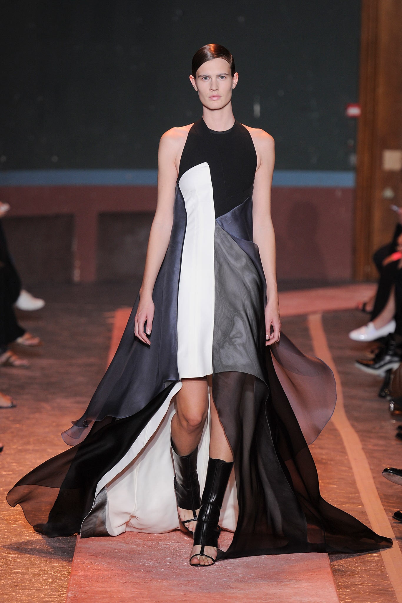 Cédric Charlier S/S 14 Look 165