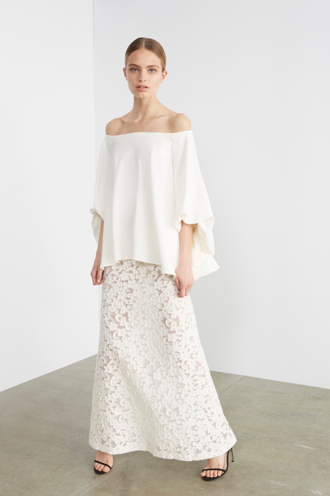 Camilla and Marc Resort 16 Look 123