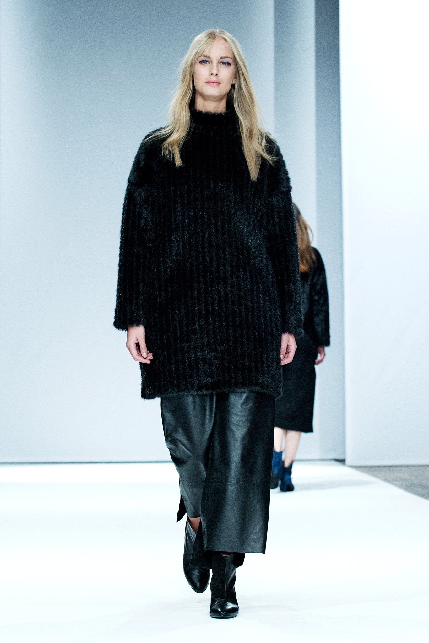 Carin Wester F/W 13 Look 112