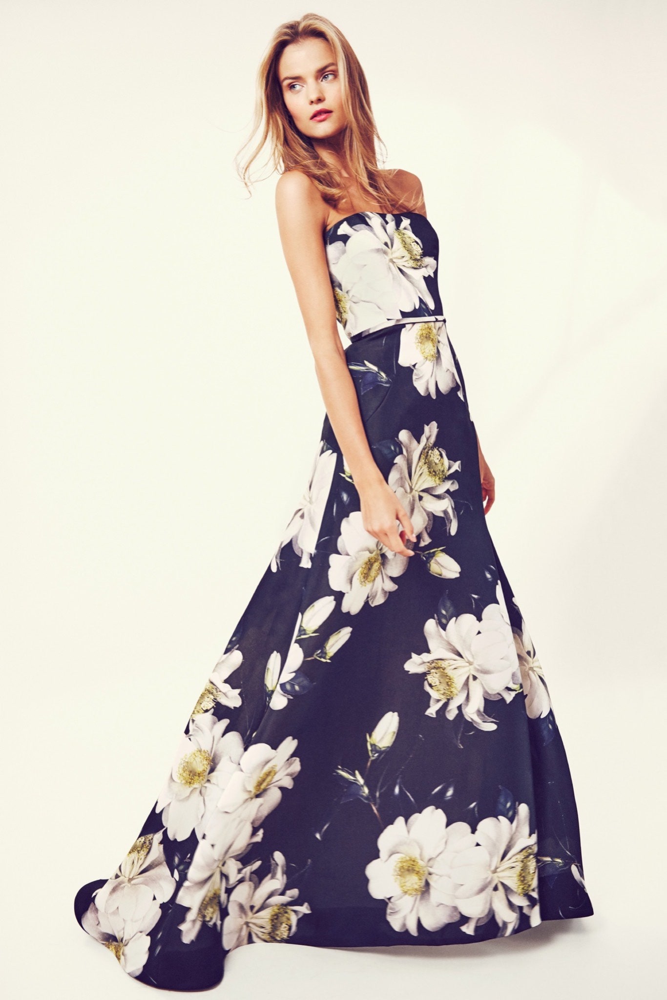Carolina Herrera Resort 16 Look 48