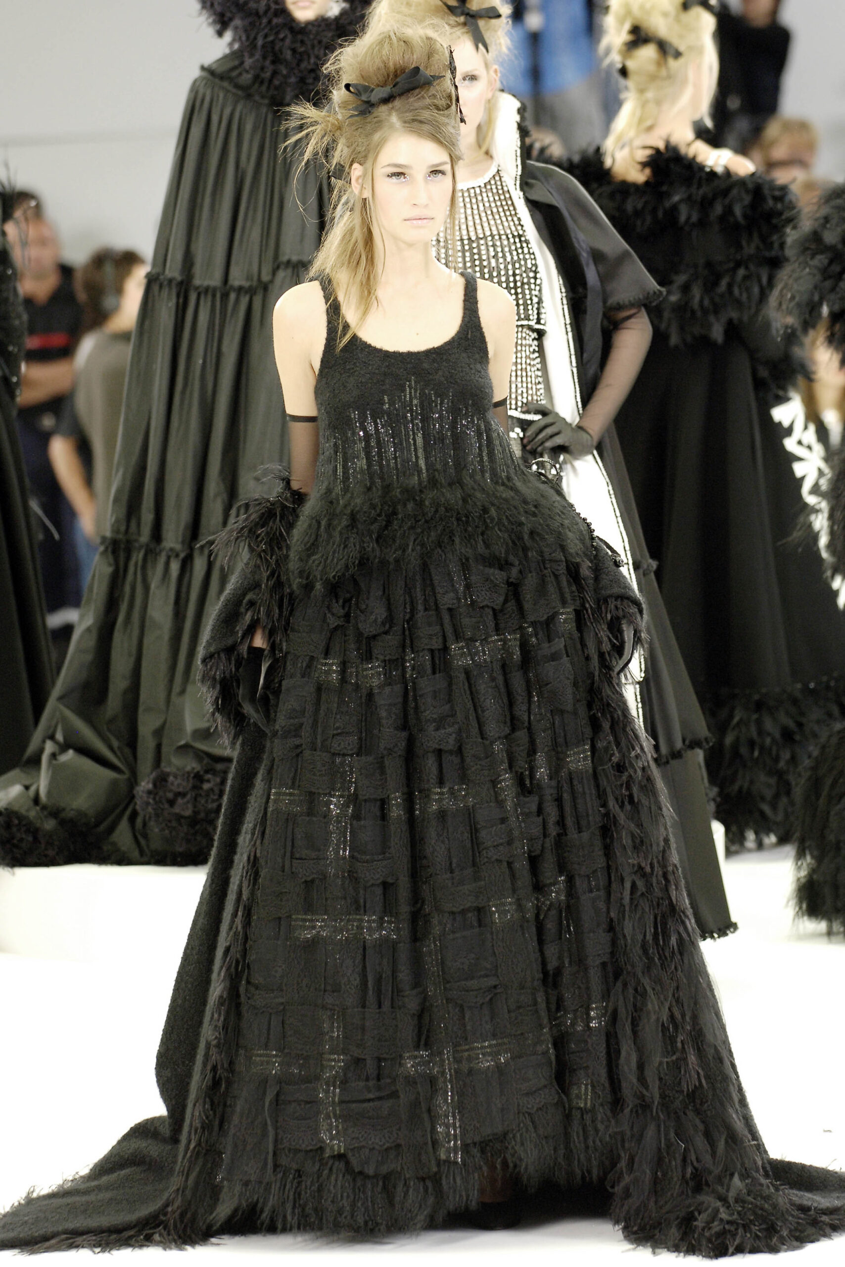 Chanel F/W 05 Couture Look 377