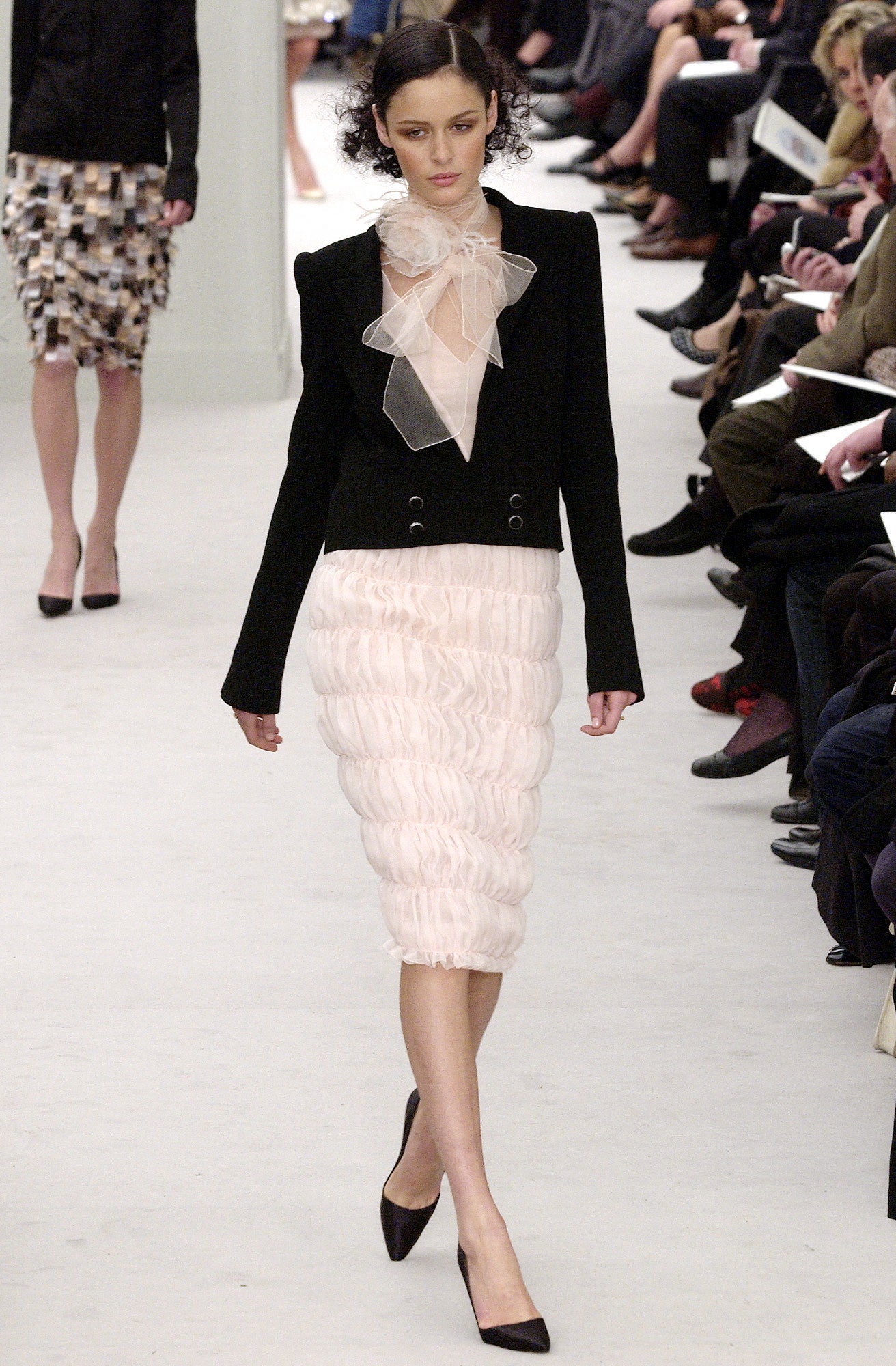 Chanel S/S 04 Couture Look 136