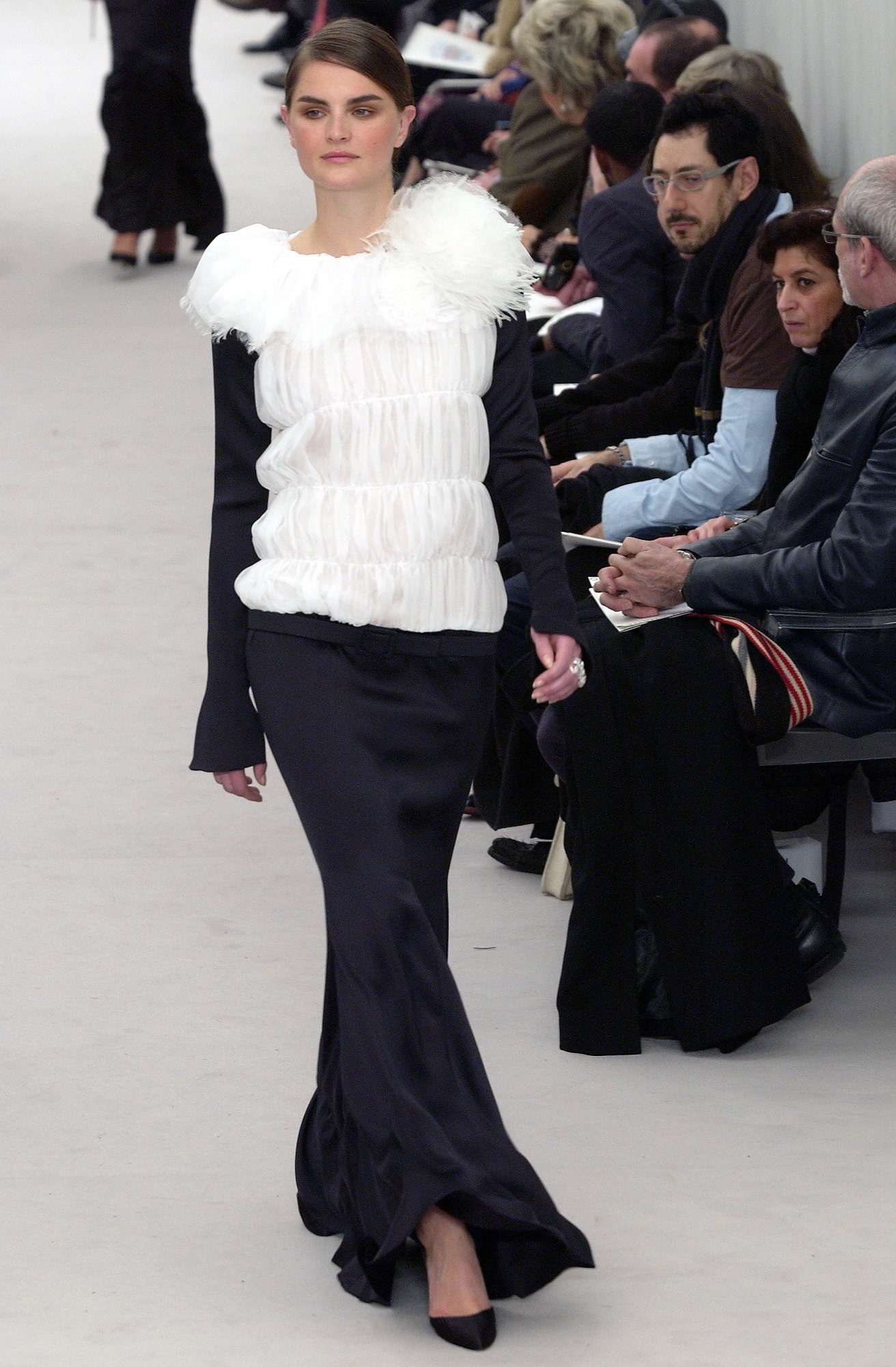 Chanel S/S 04 Couture Look 370