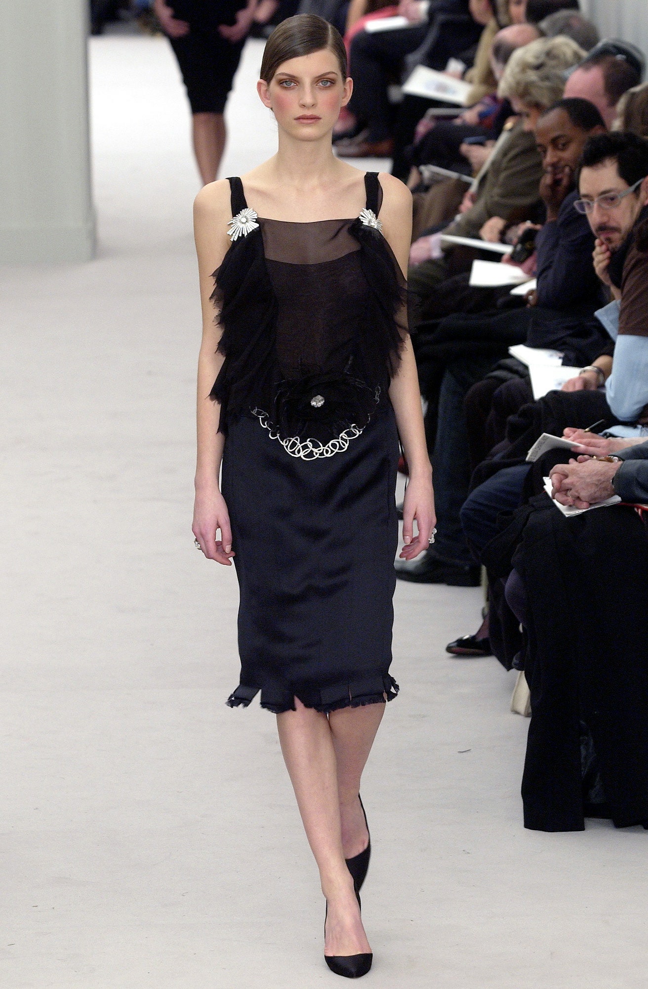 Chanel S/S 04 Couture Look 385