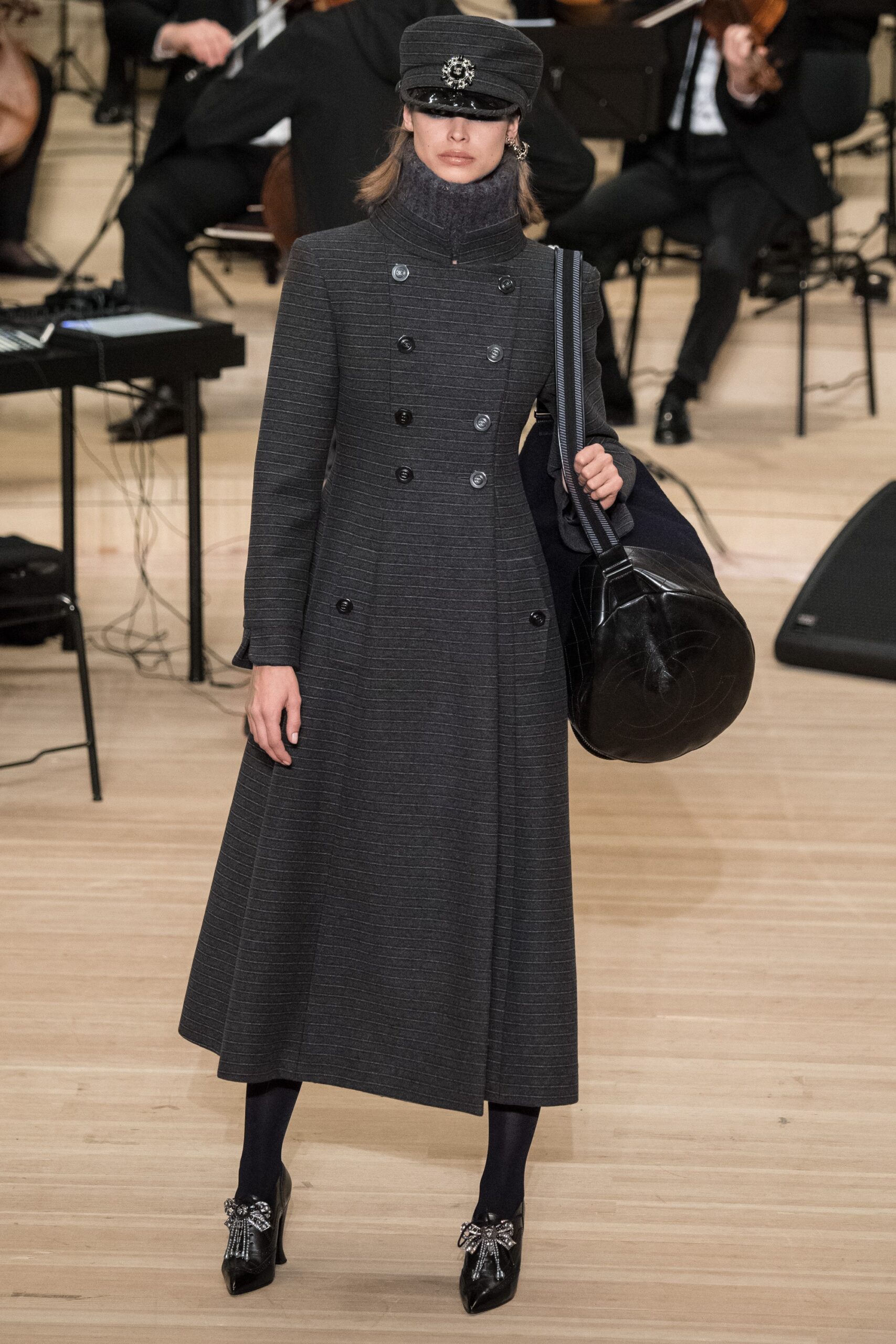Chanel F/W 18 Look 144