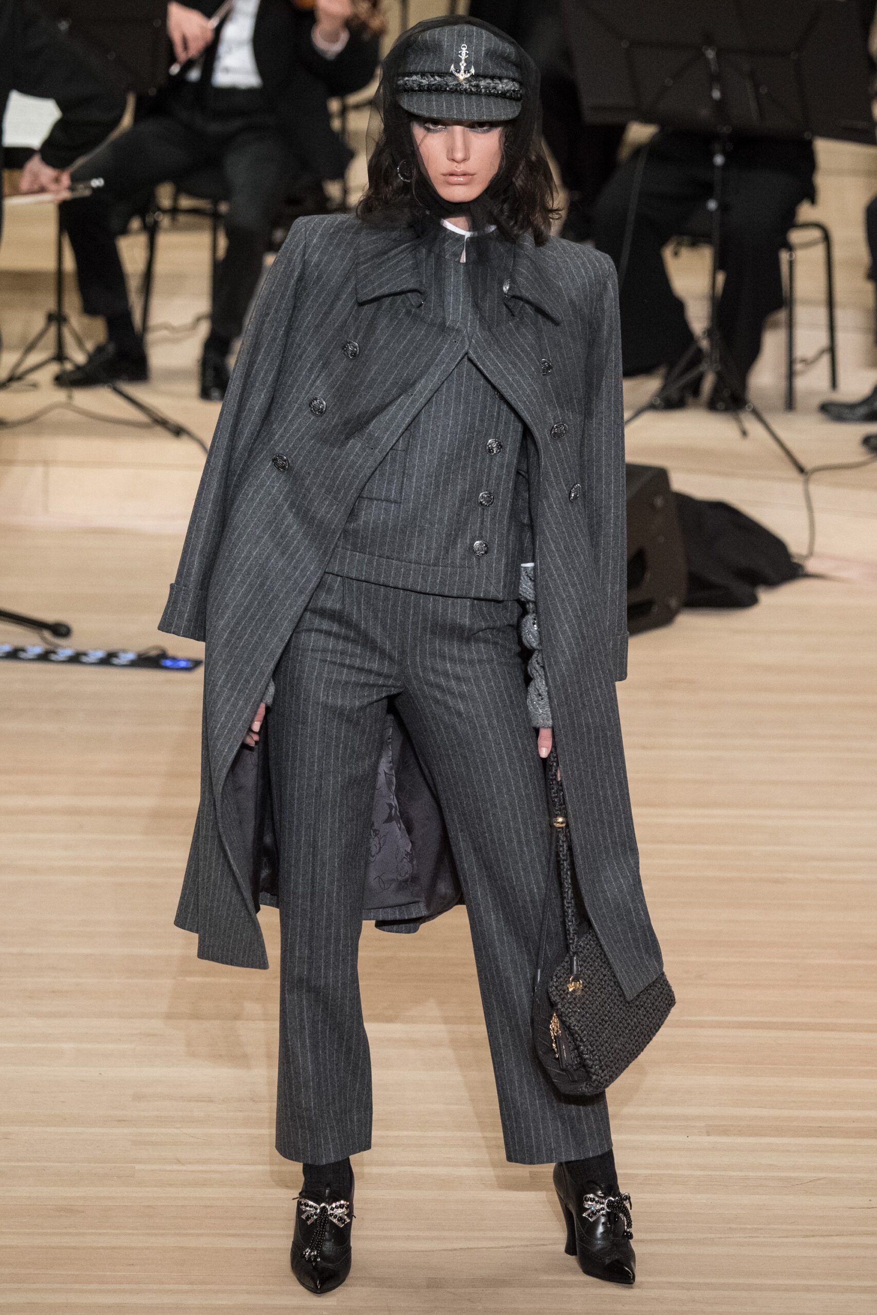 Chanel F/W 18 Look 165
