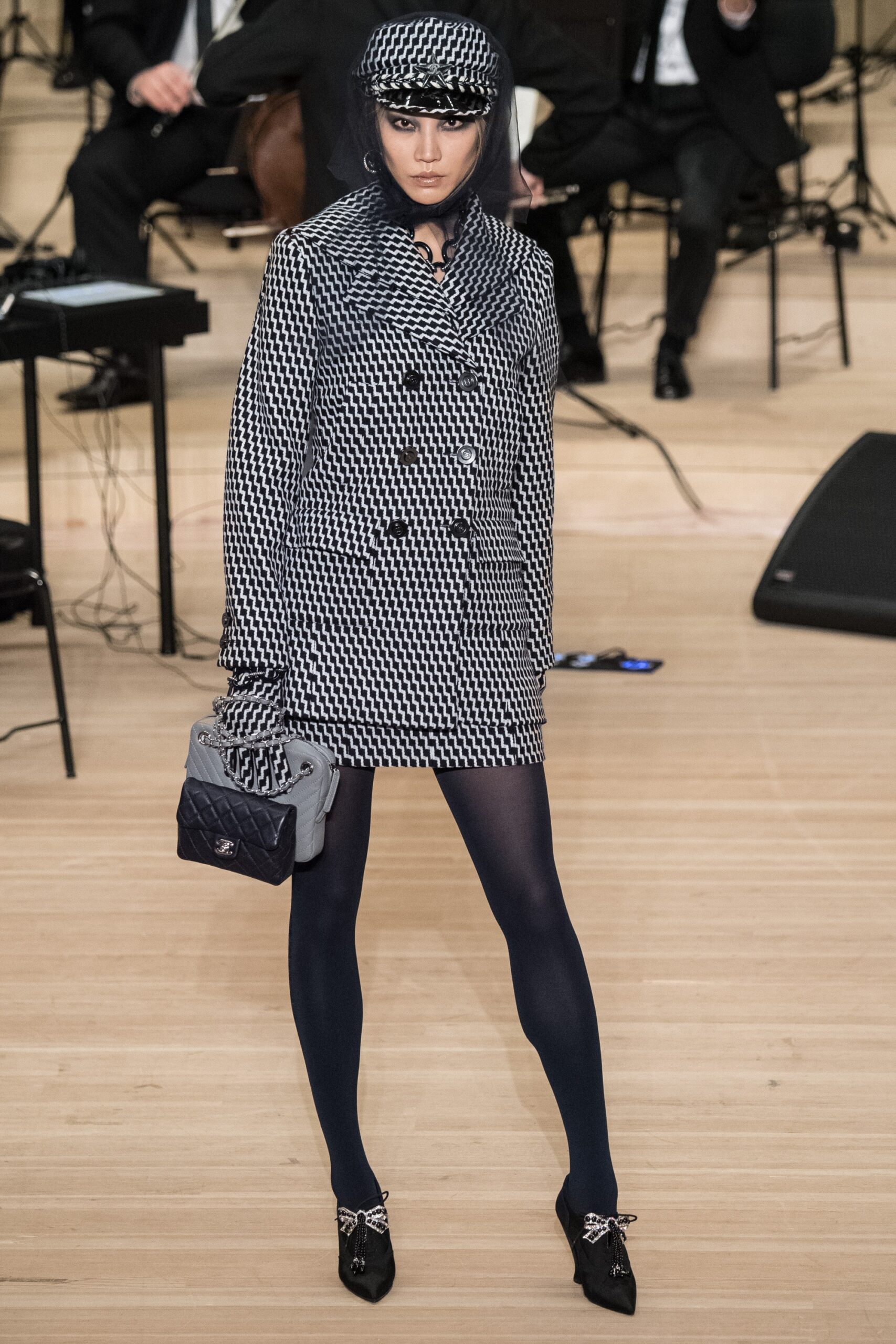 Chanel F/W 18 Look 184