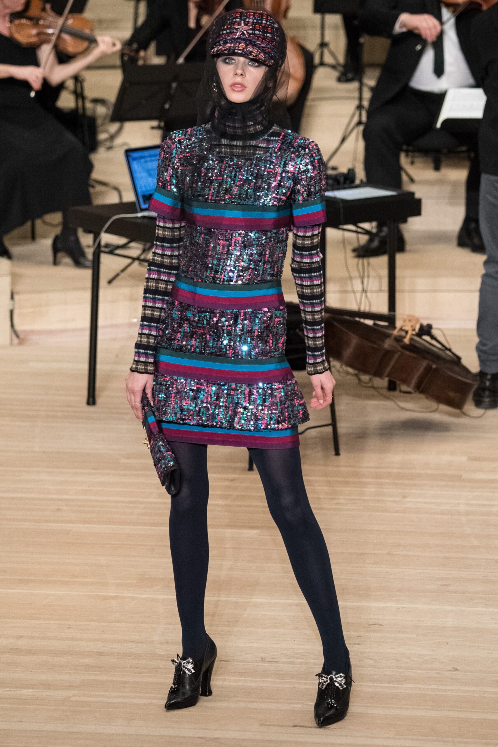 Chanel F/W 18 Look 437