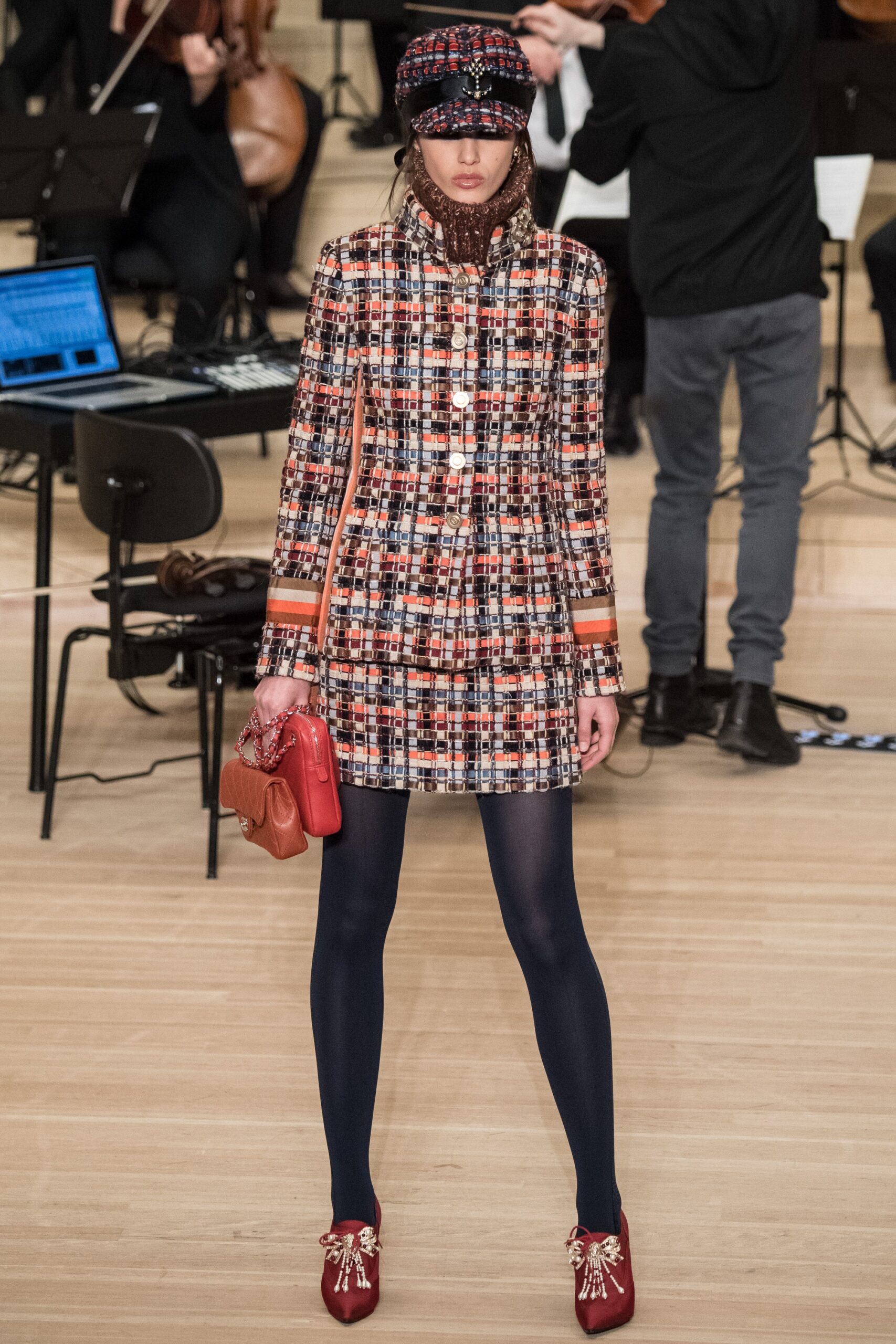 Chanel F/W 18 Look 506