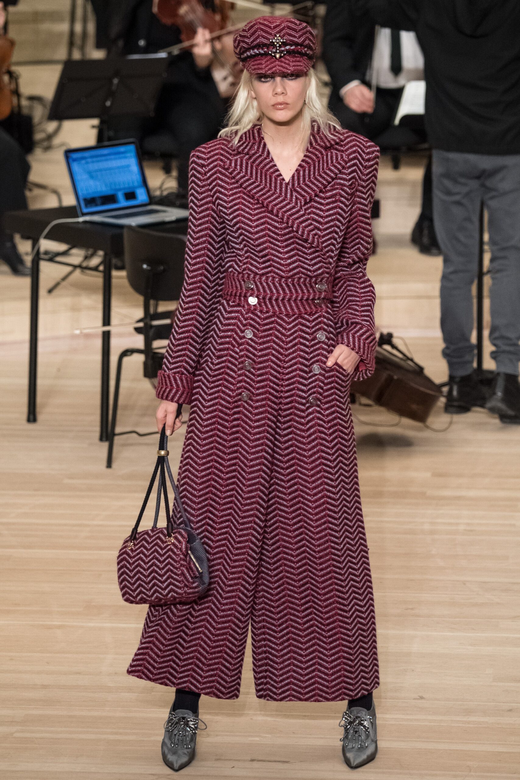 Chanel F/W 18 Look 538