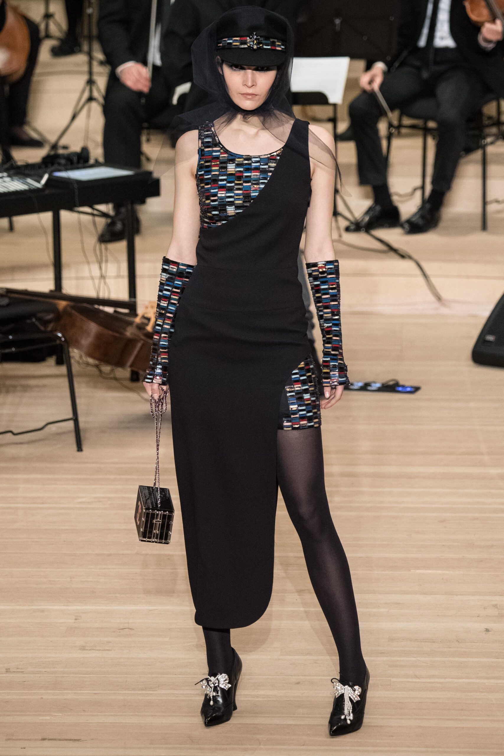 Chanel F/W 18 Look 783