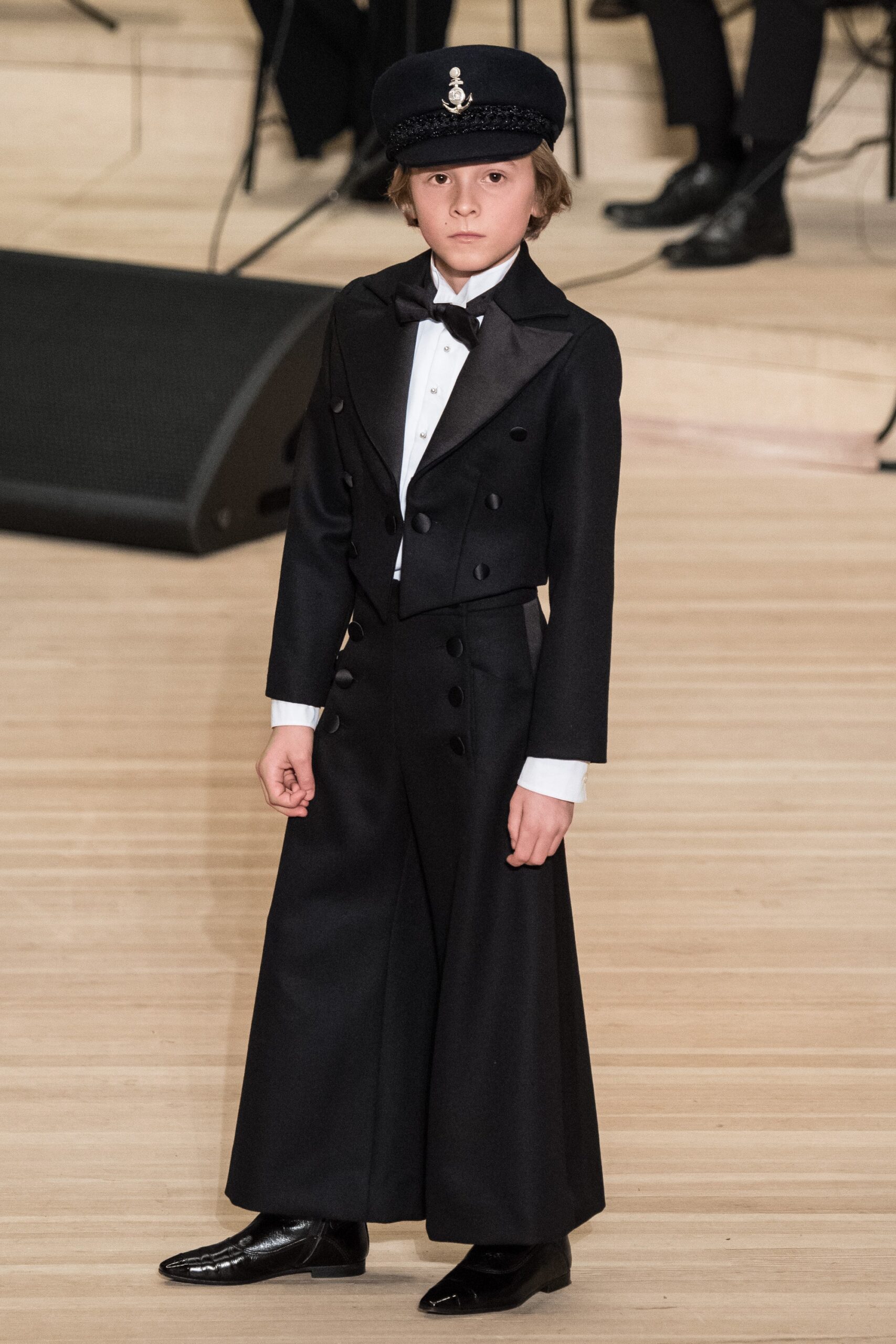 Chanel F/W 18 Look 862