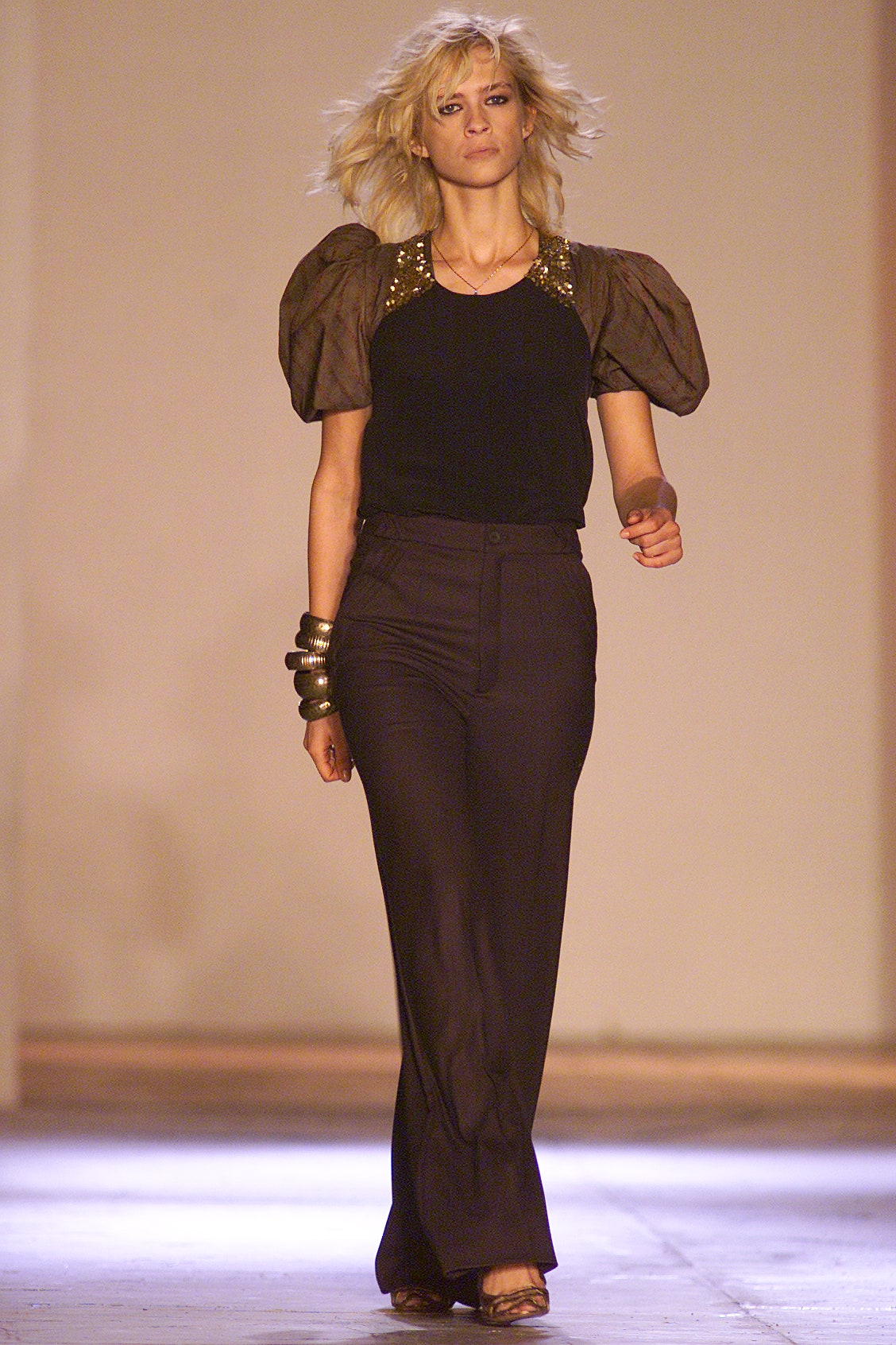Chloé S/S 02 Look 320