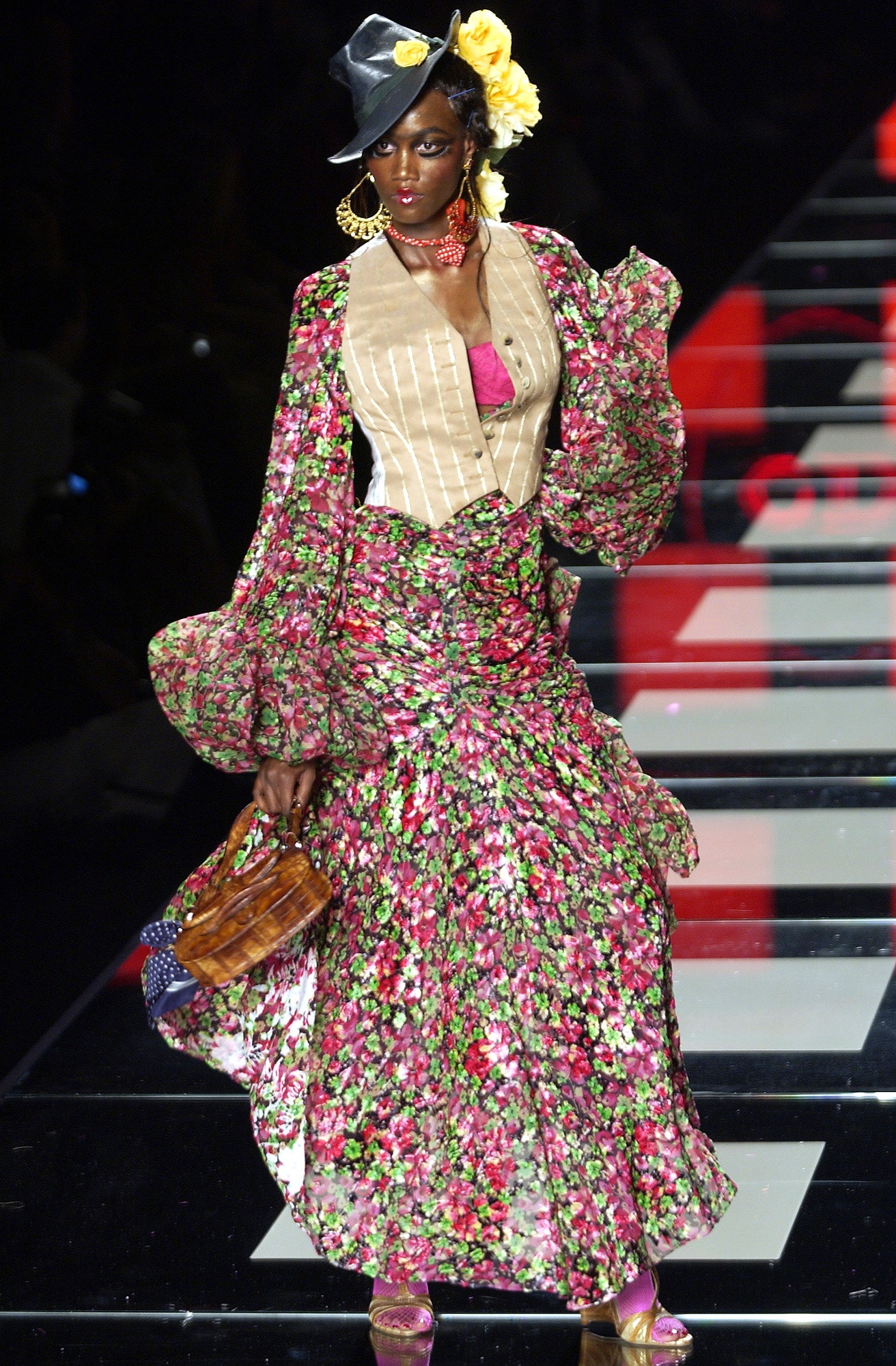 Christian Dior F/W 03 Couture Look 72
