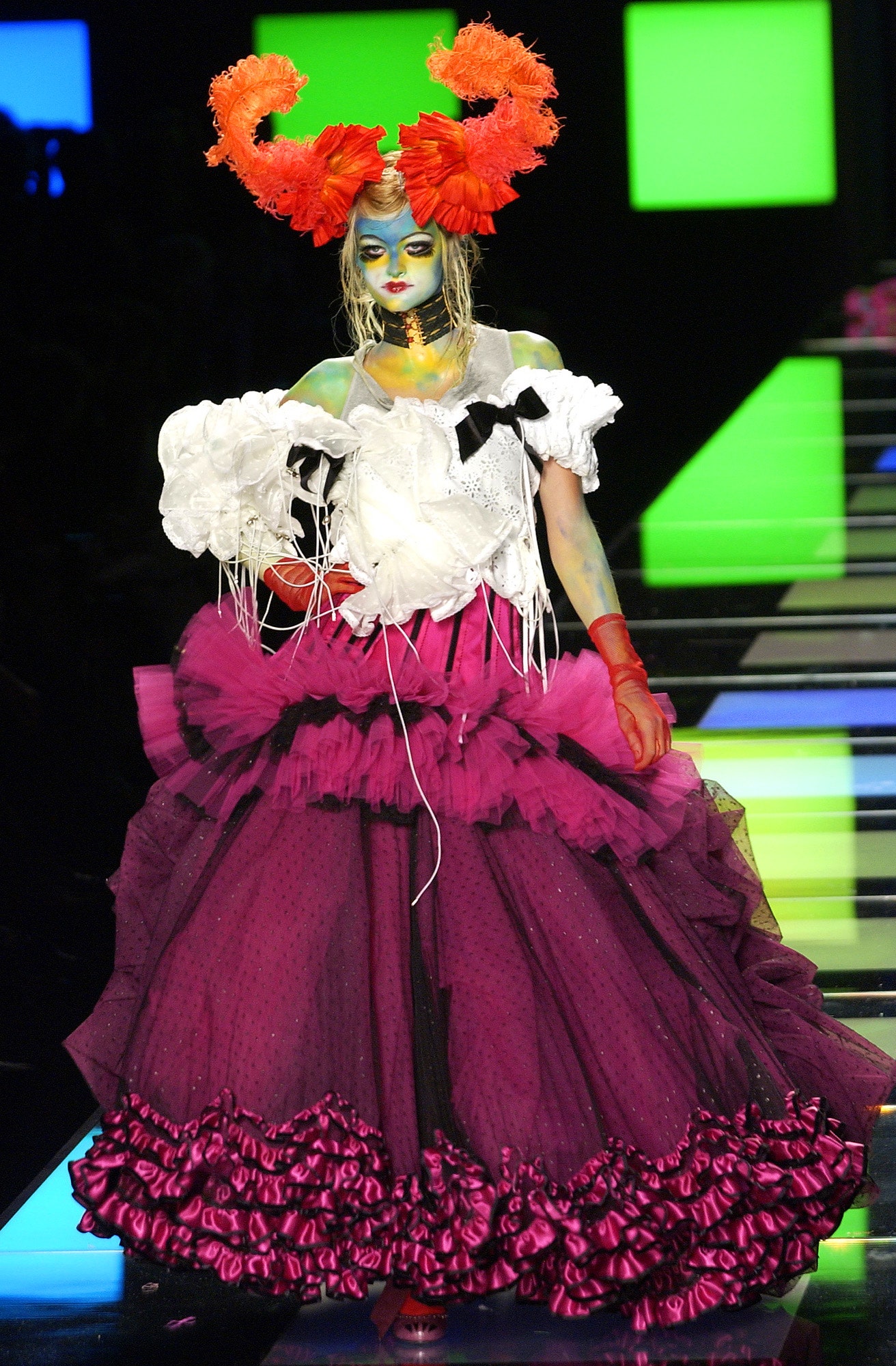 Christian Dior F/W 03 Couture Look 330