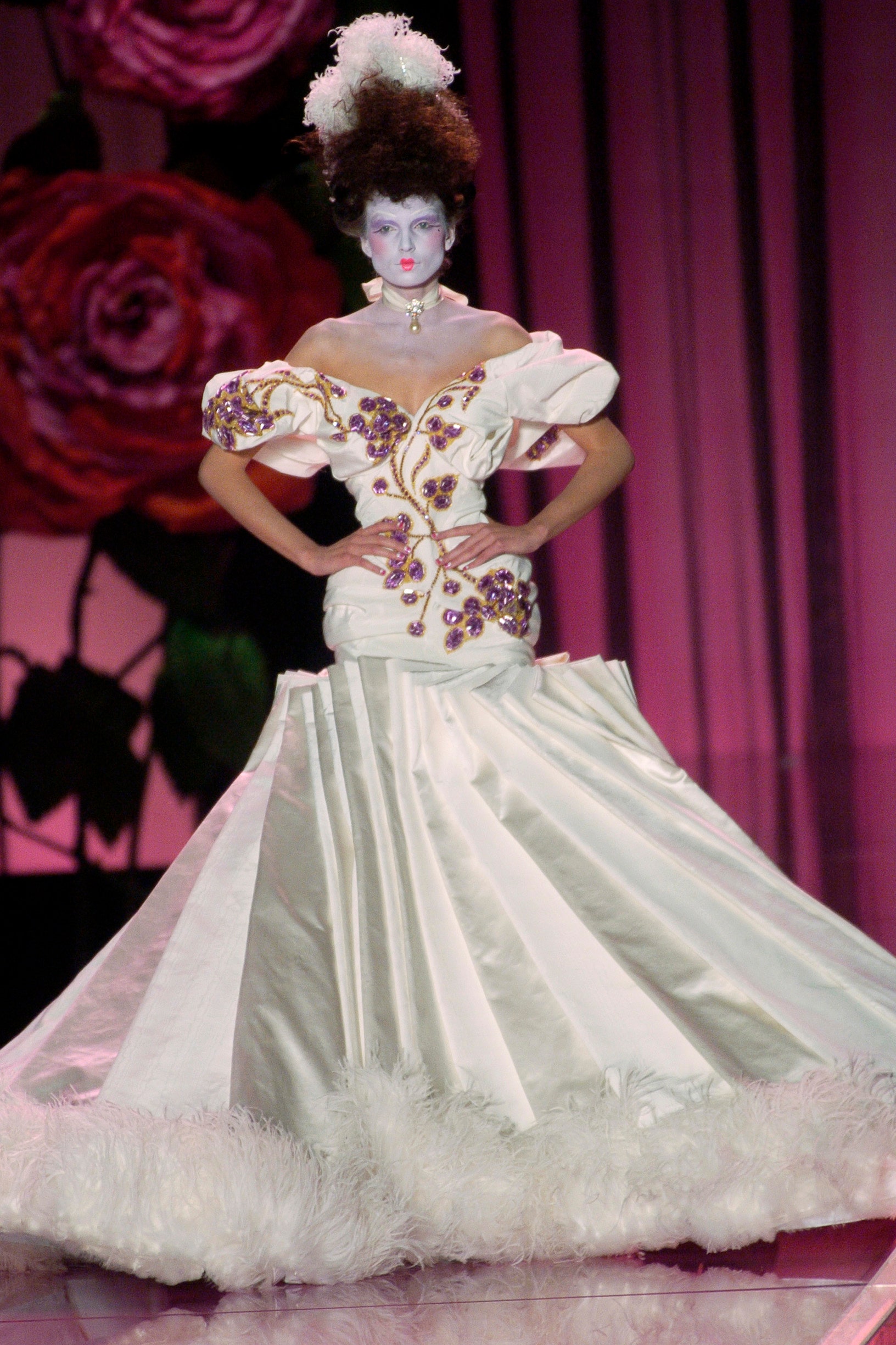 Christian Dior F/W 04 Couture Look 86