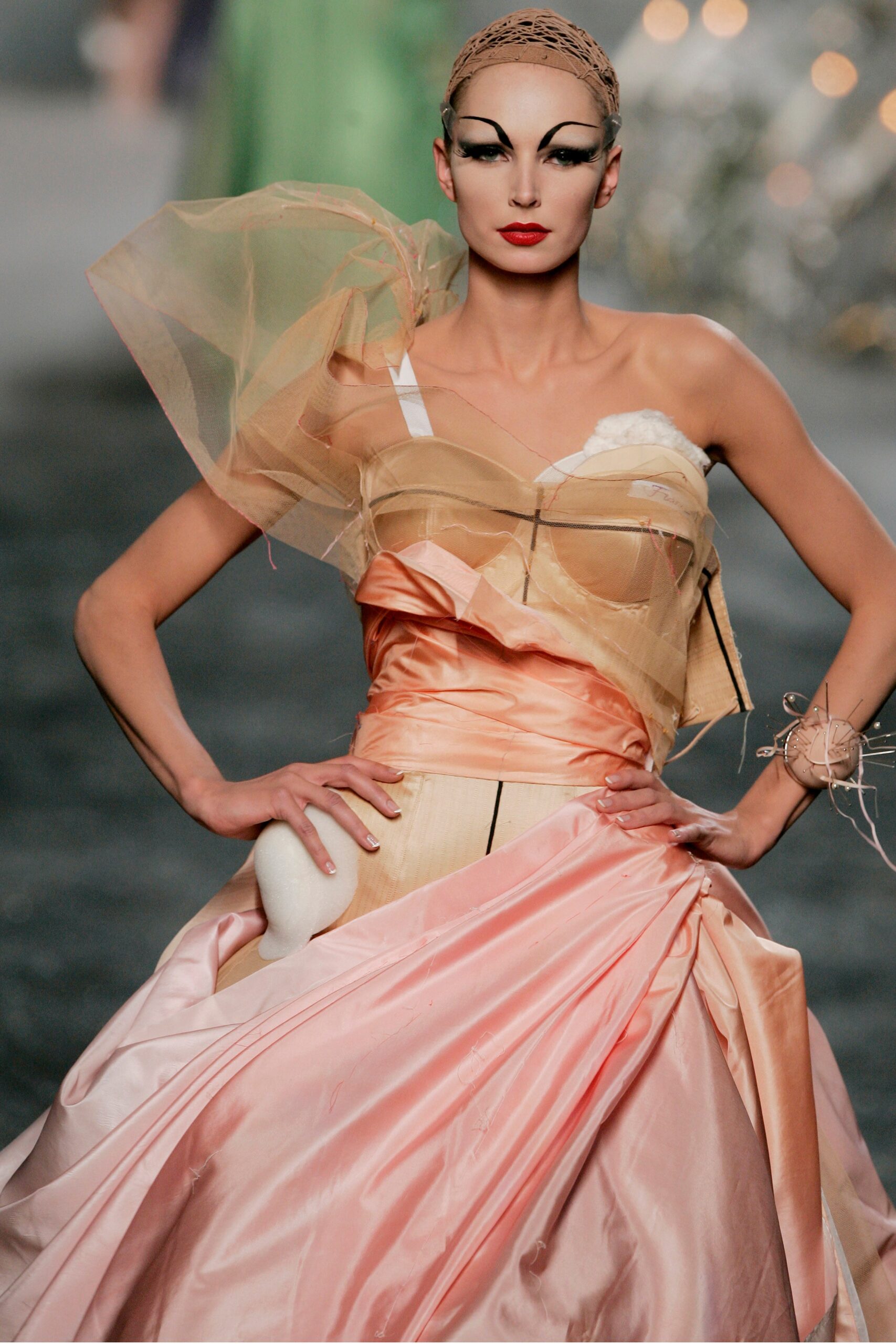 Christian Dior F/W 05 Couture Look 82