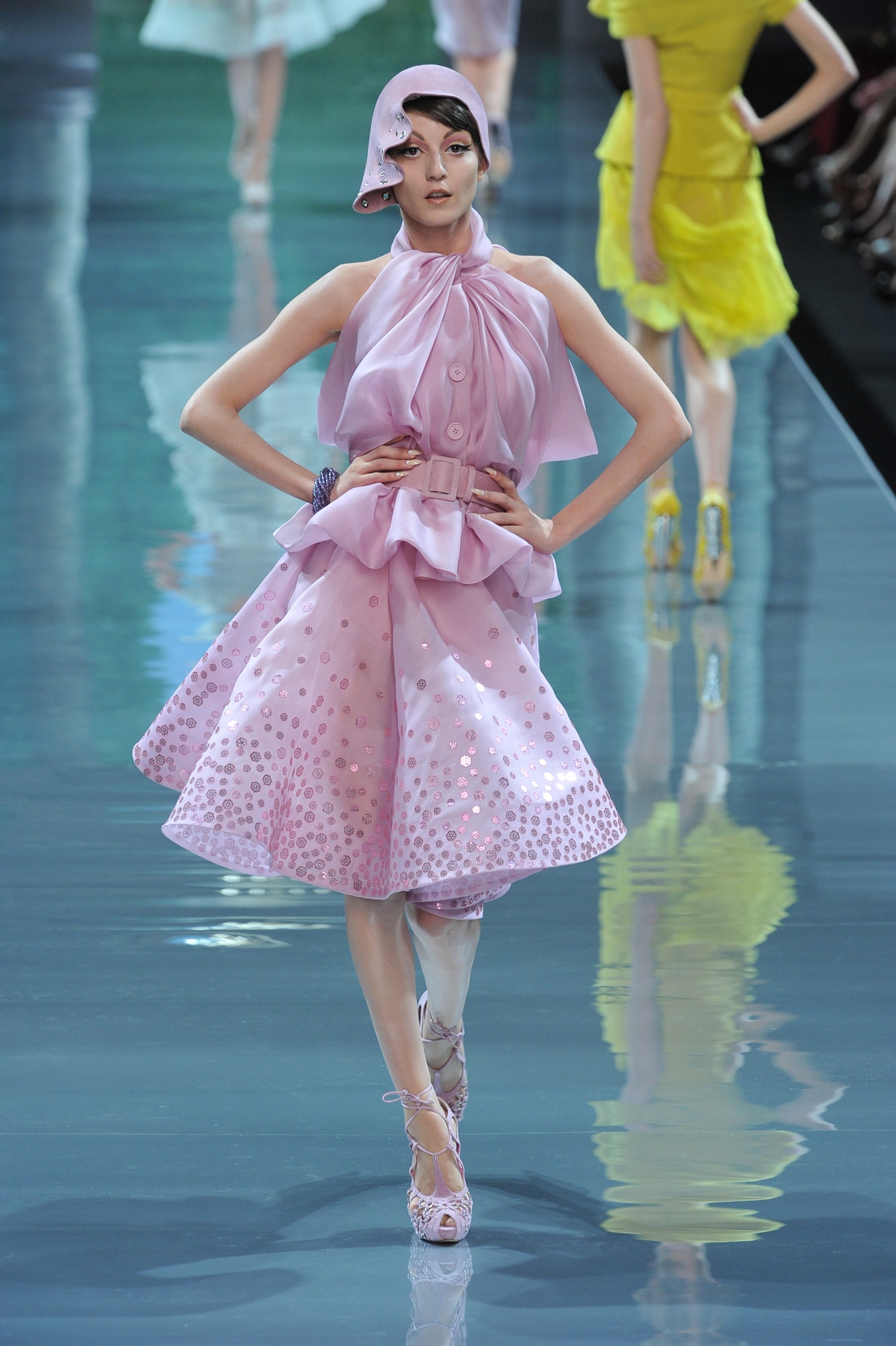 Christian Dior F/W 08 Couture Look 104