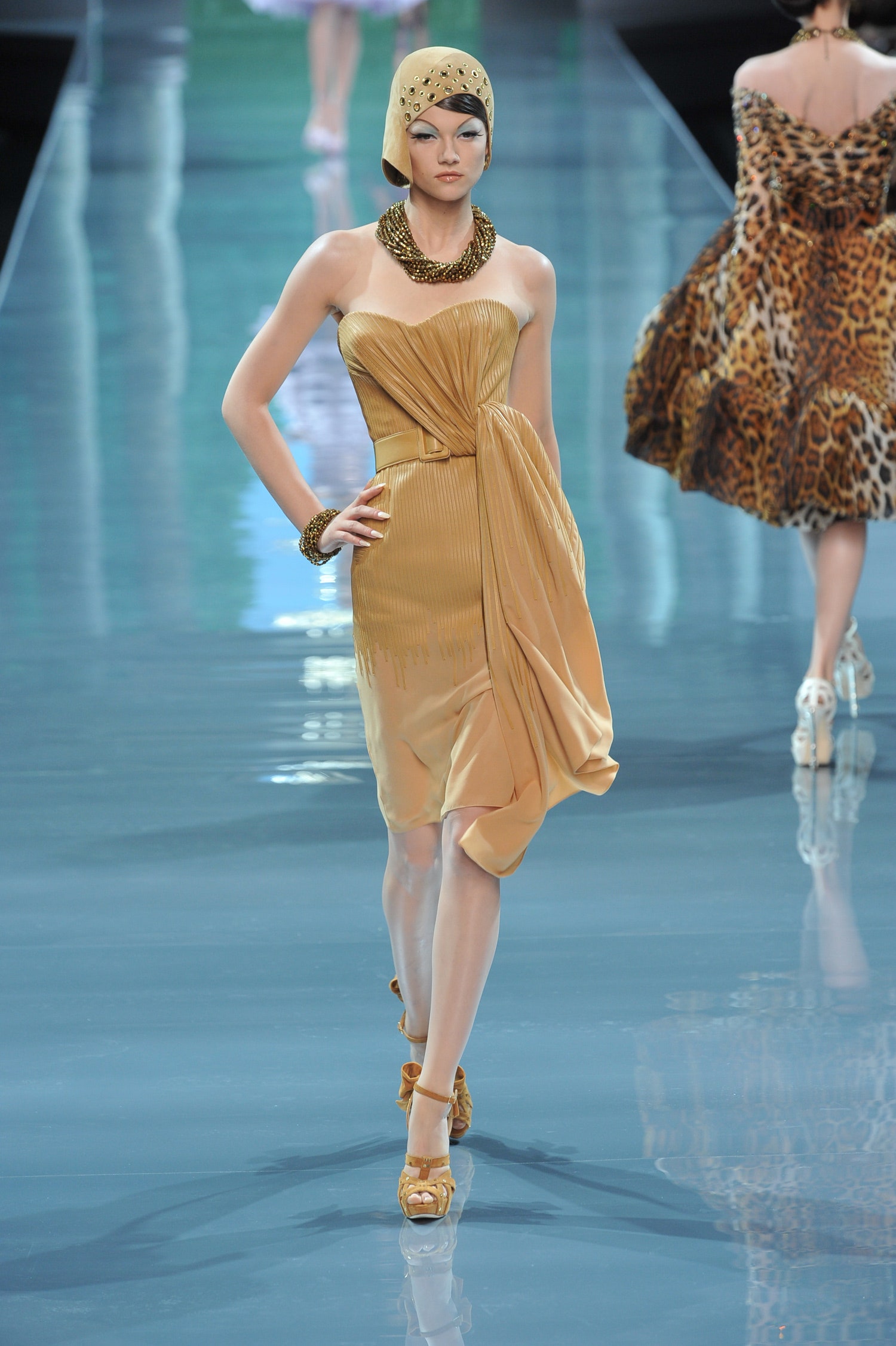 Christian Dior F/W 08 Couture Look 146