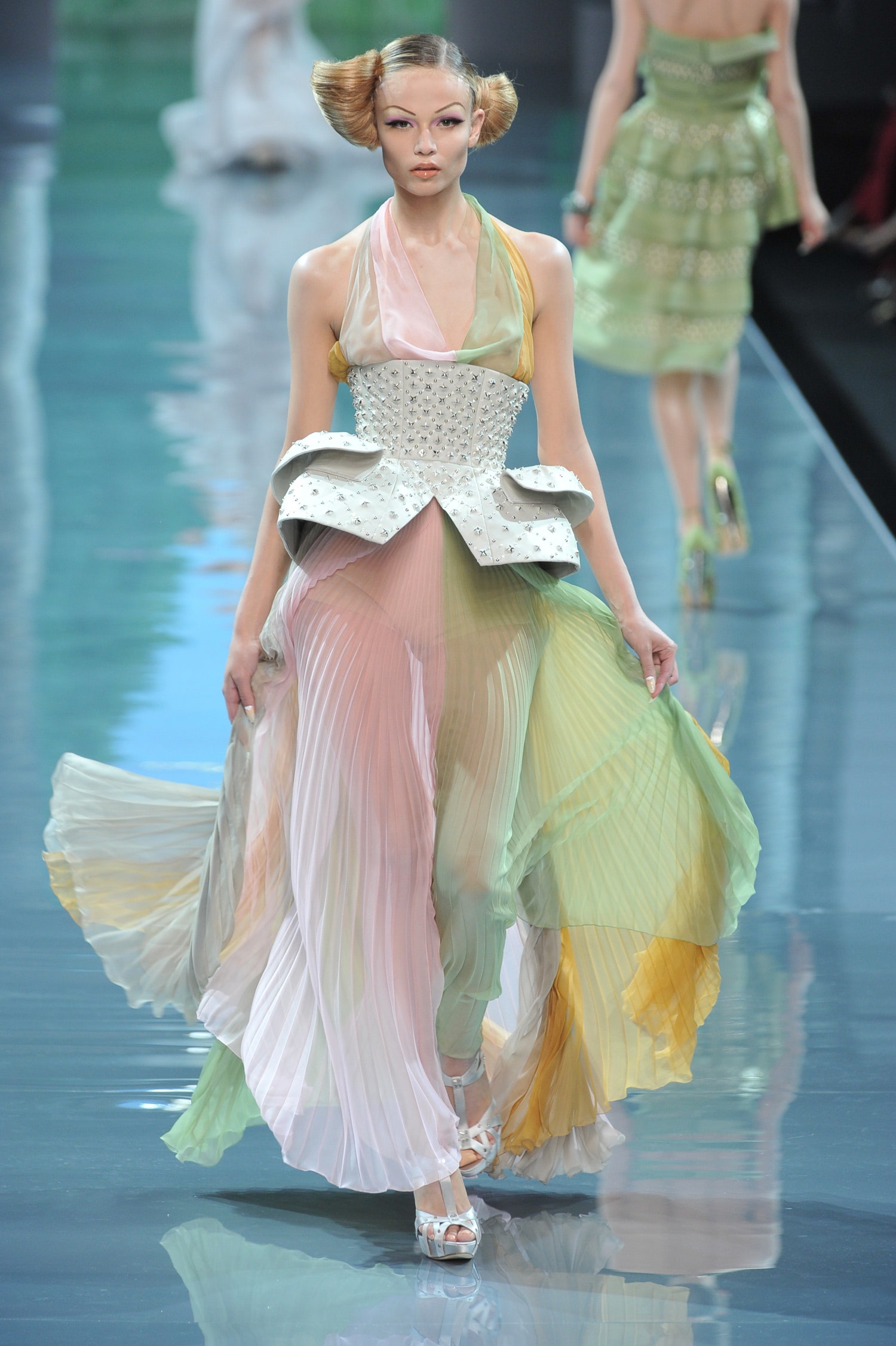 Christian Dior F/W 08 Couture Look 184