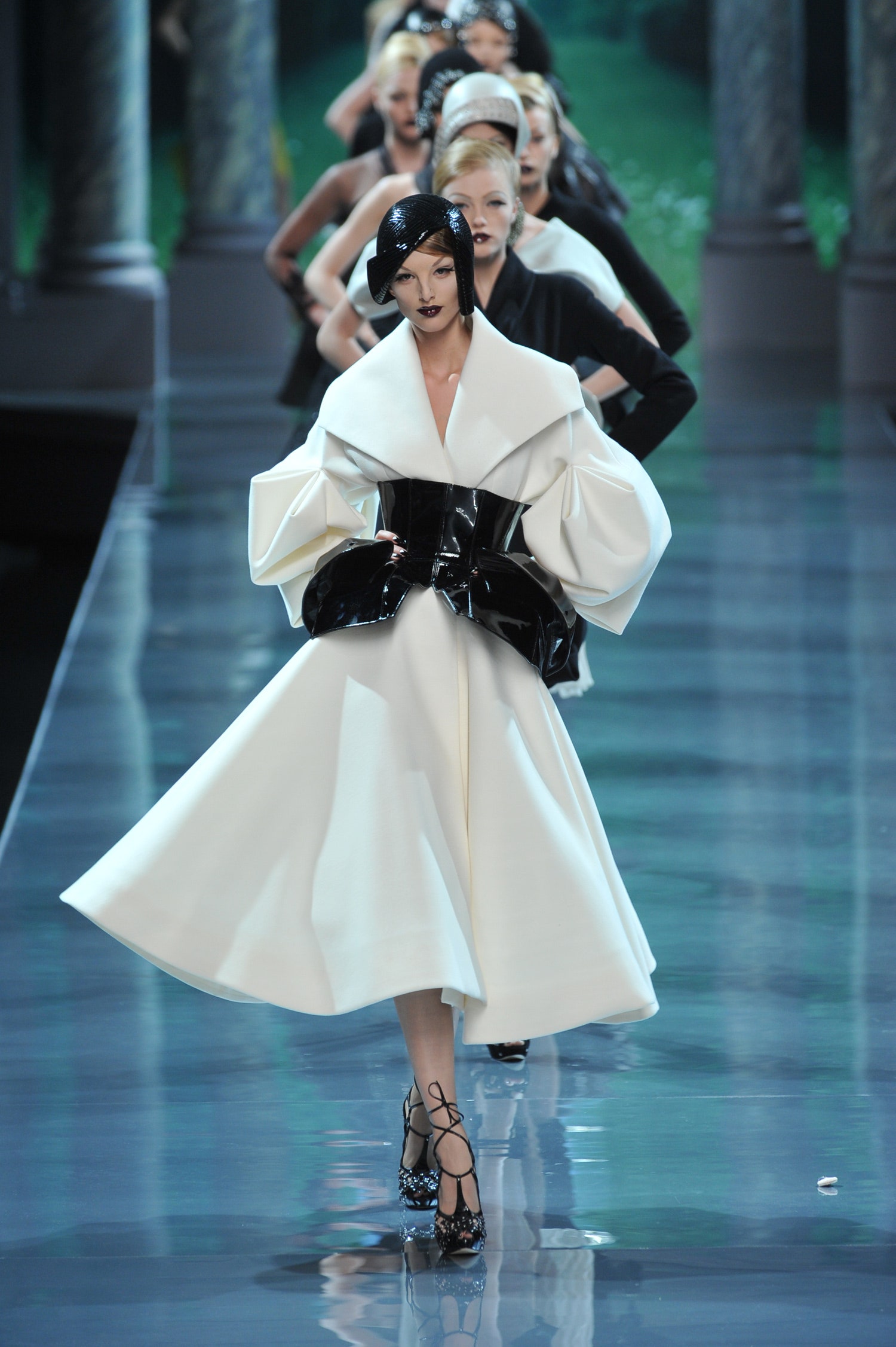 Christian Dior F/W 08 Couture Look 253
