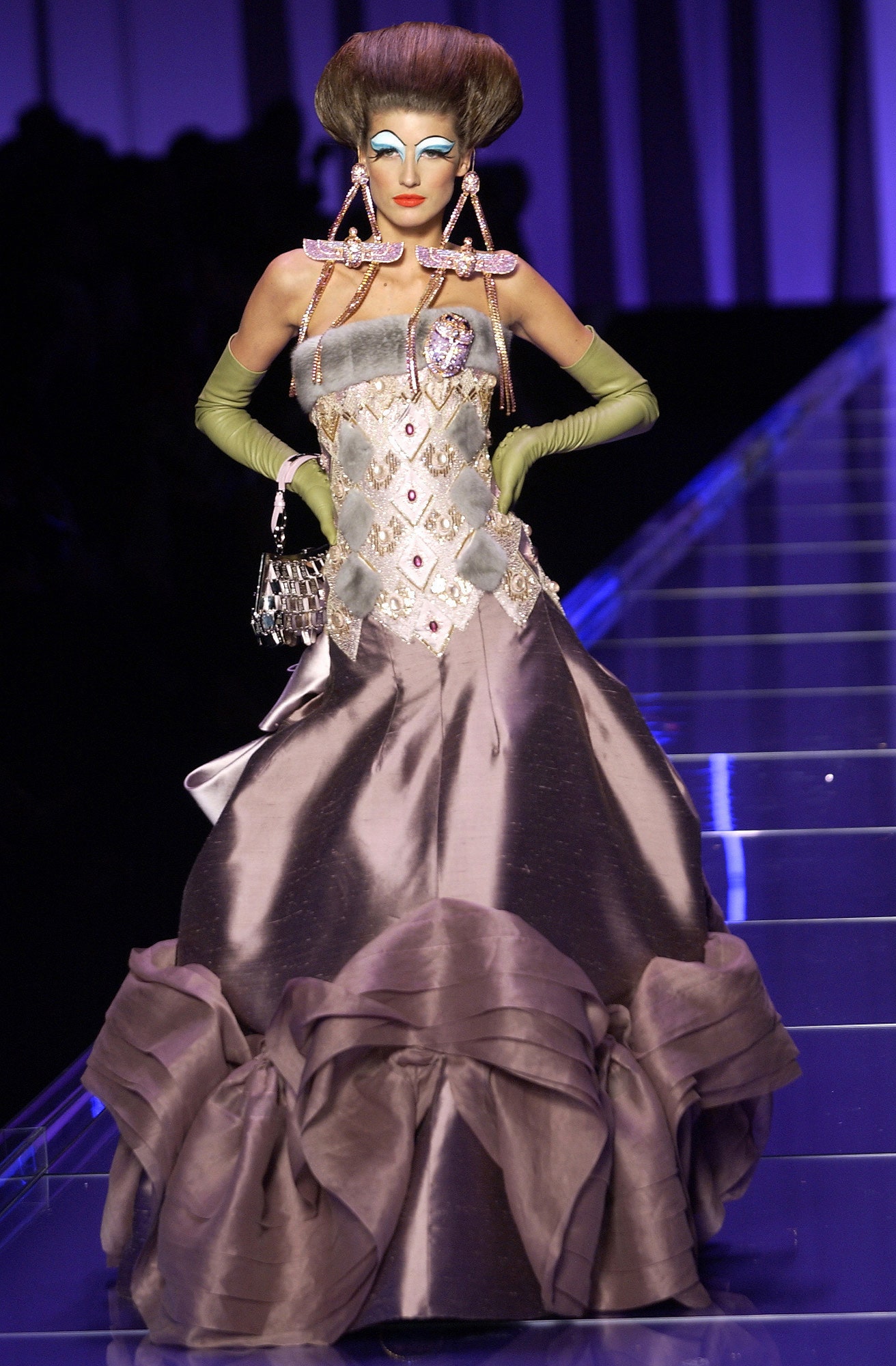 Christian Dior S/S 04 Couture Look 186