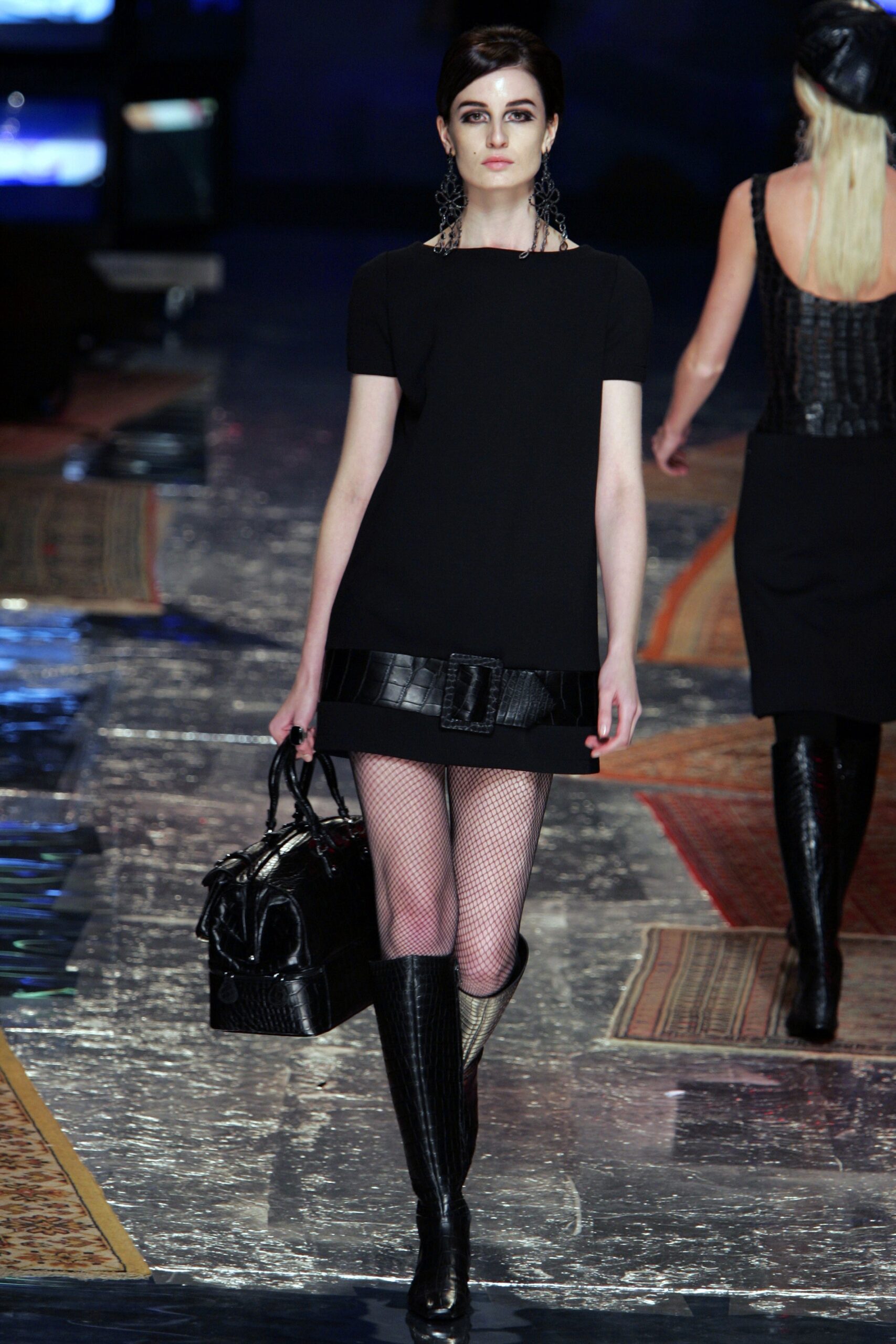 Christian Dior S/S 05 Couture Look 32