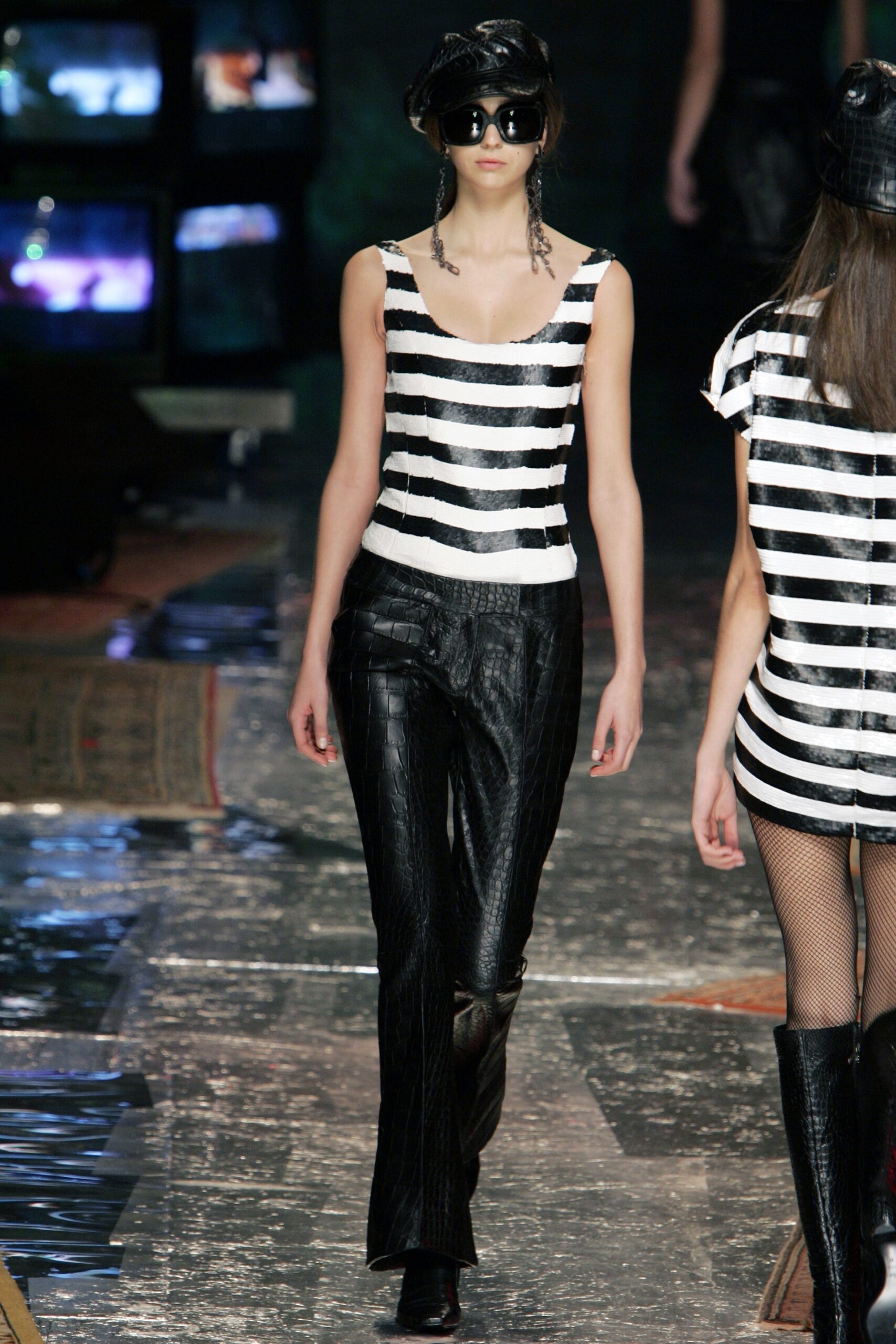 Christian Dior S/S 05 Couture Look 72