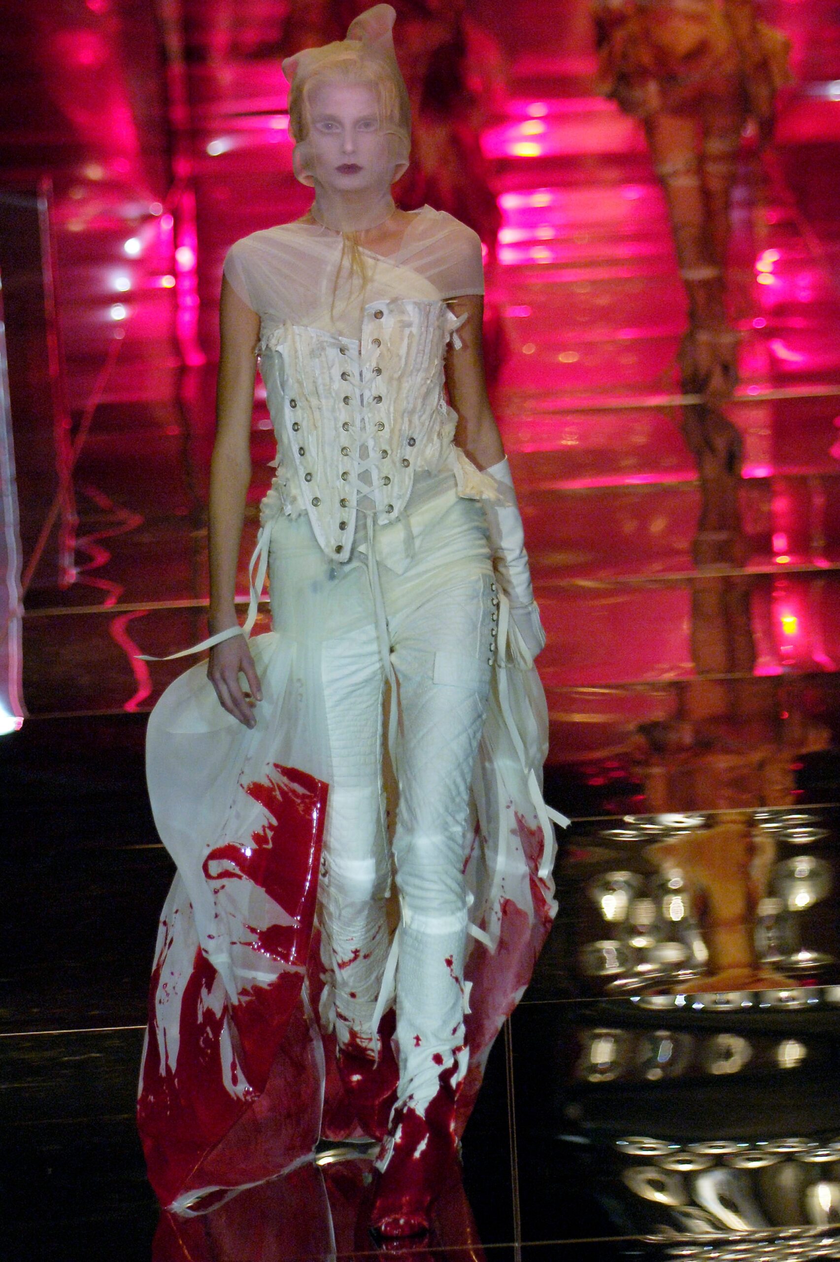 Christian Dior S/S 06 Couture Look 72