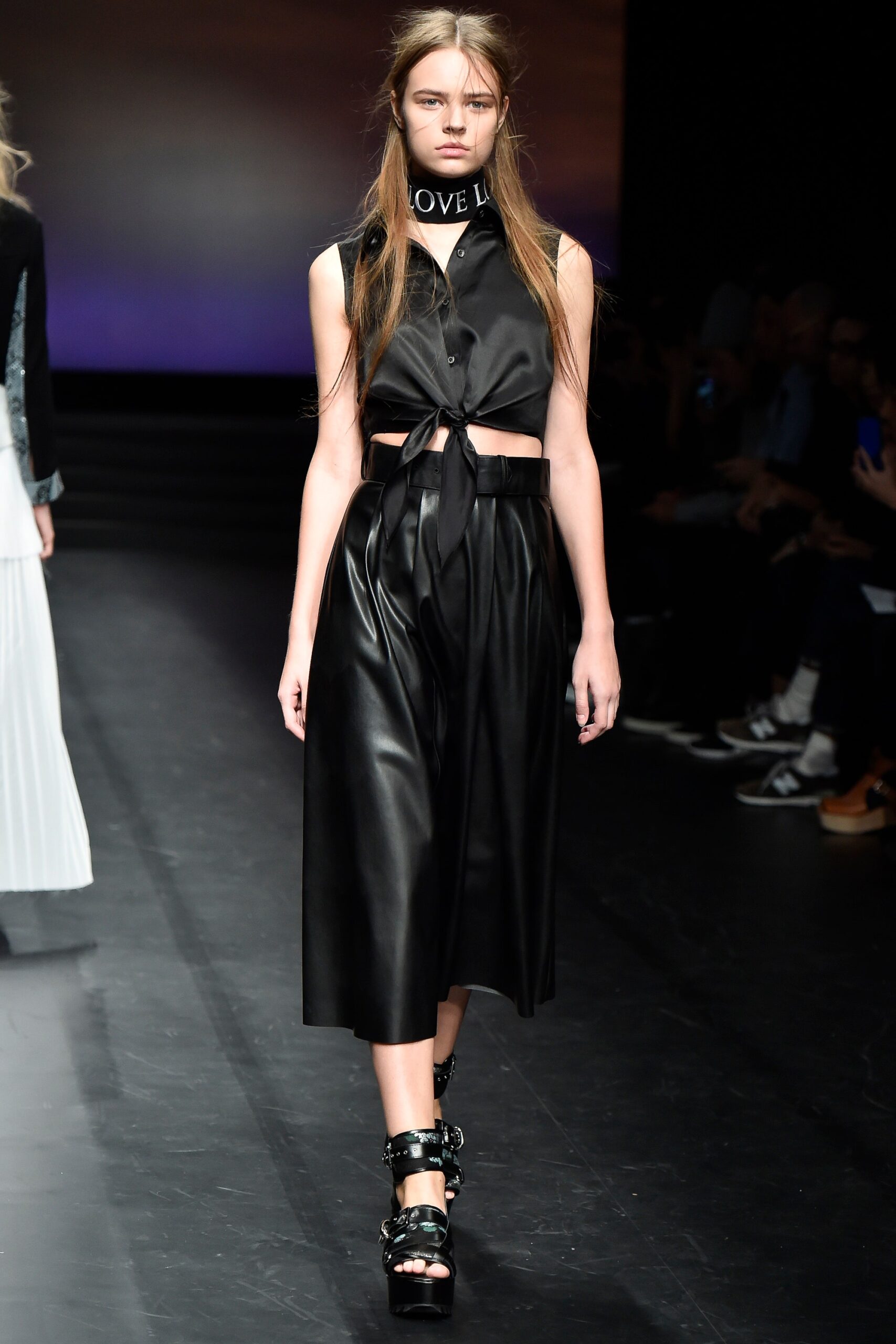 black satin sleeveless collared knotted buttoned shiny shirt