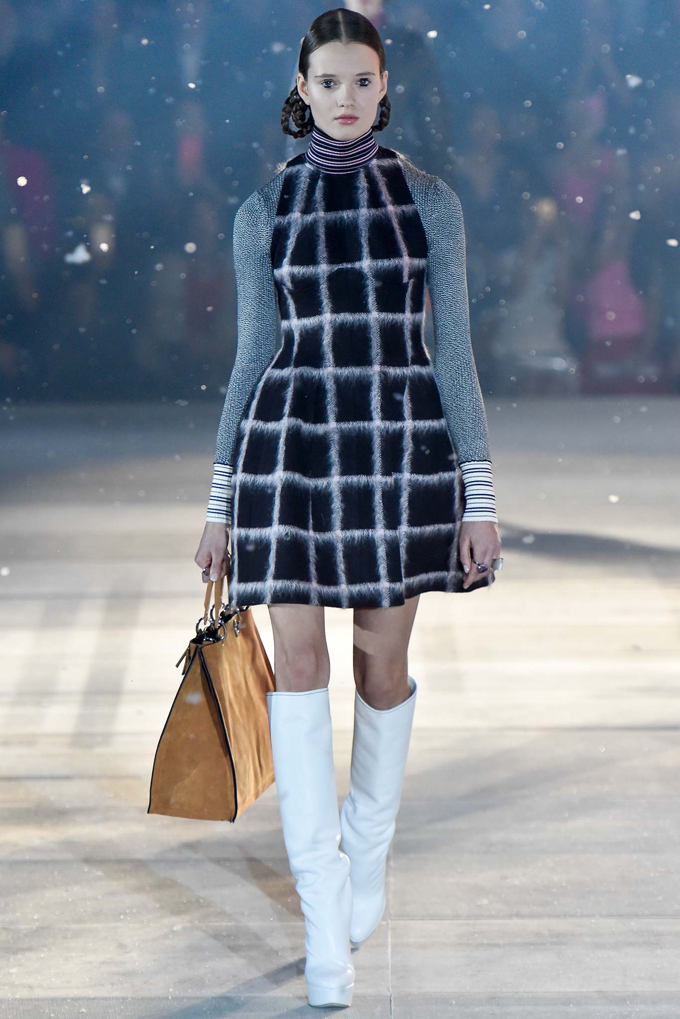 Christian Dior F/W 15 Look 239