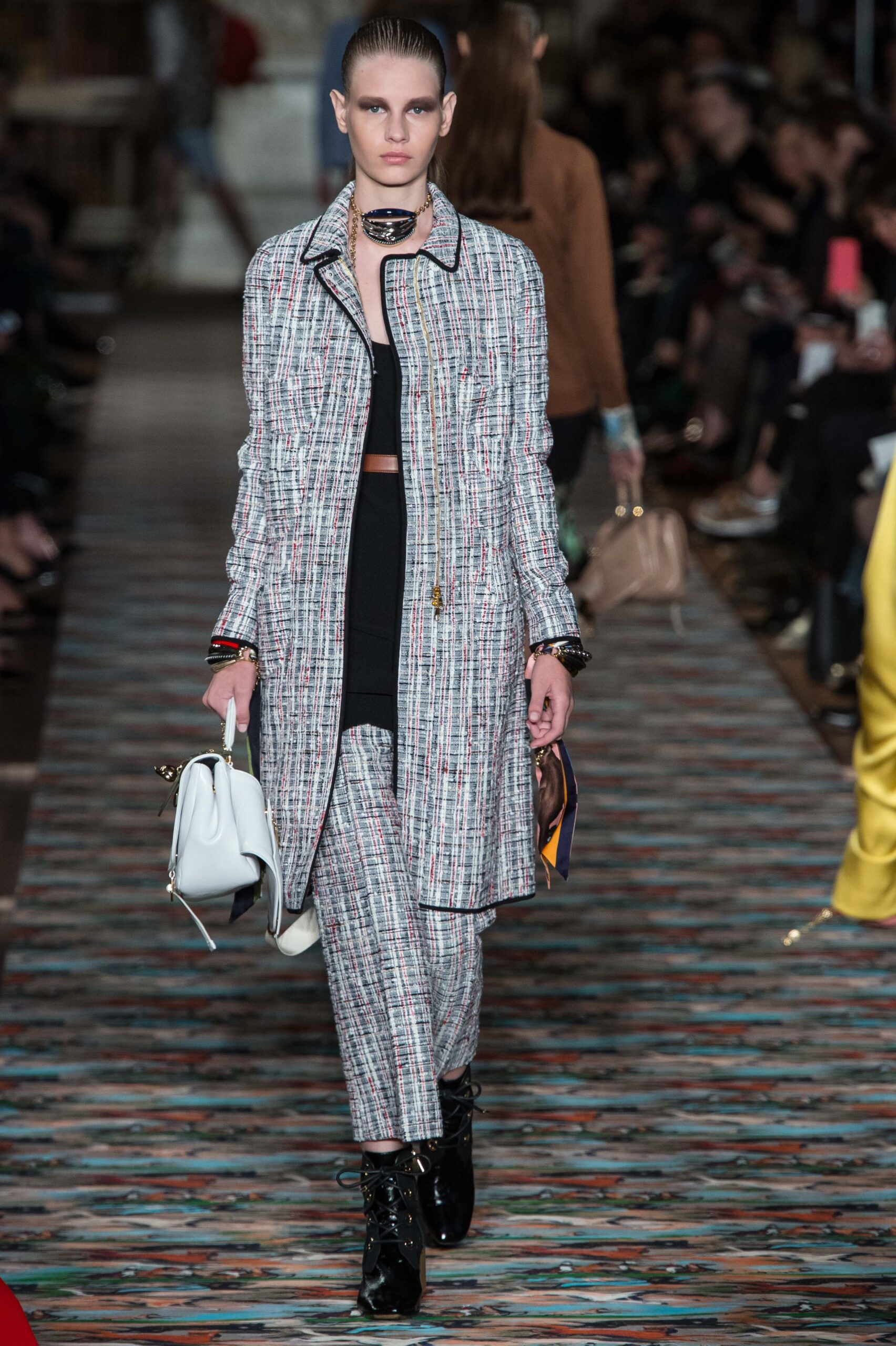 Christian Dior Resort 17 Look 243