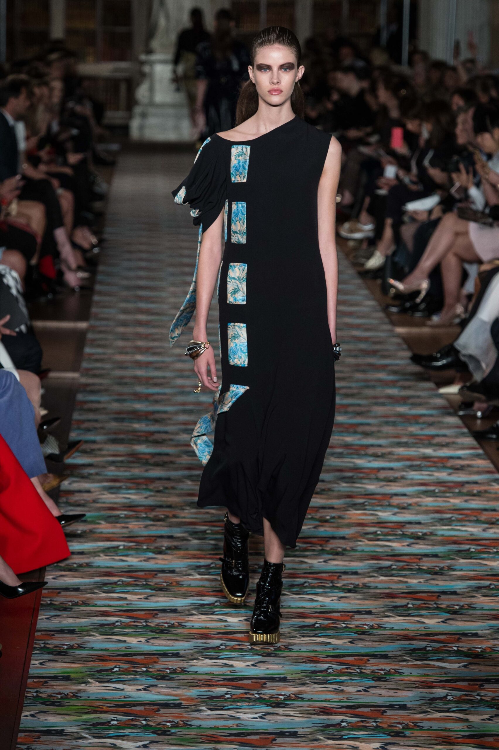 Christian Dior Resort 17 Look 387