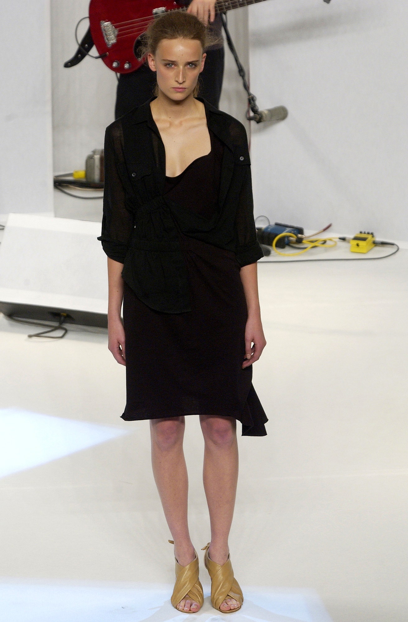 Chalayan S/S 03 Look 26