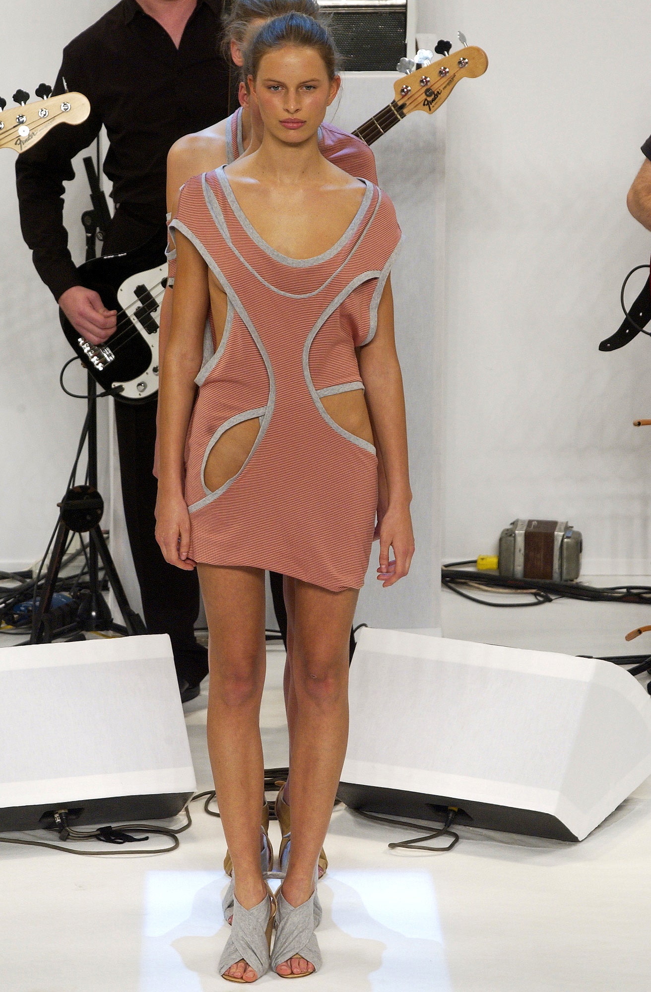 Chalayan S/S 03 Look 175
