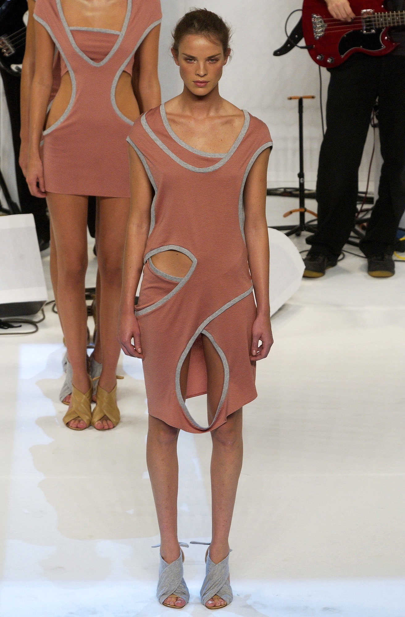 Chalayan S/S 03 Look 187